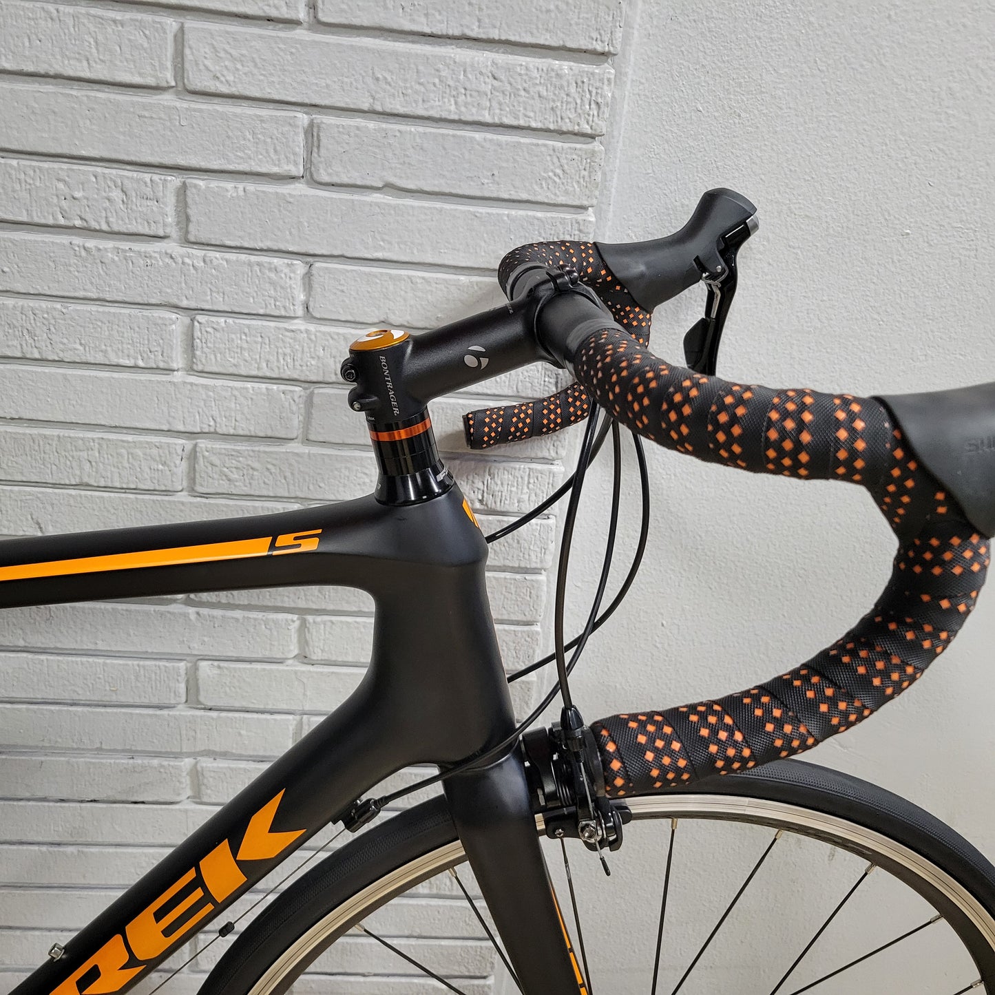 2015 Trek Emonda S5 Carbon Road Bike (56cm)