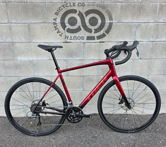Trek Domane AL 2 (58cm) Road Bike