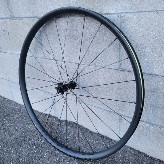 Bontrager Kovee Pro 30 Carbon wheel front Boost 29