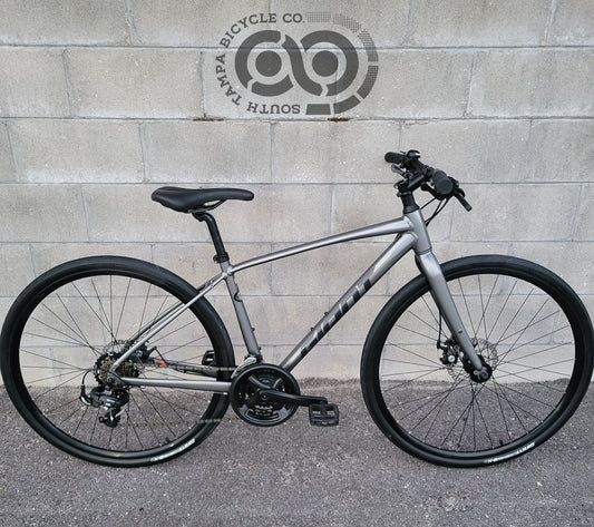 2022 Giant Escape 3 Fitness Hybrid Bike (Size Small)