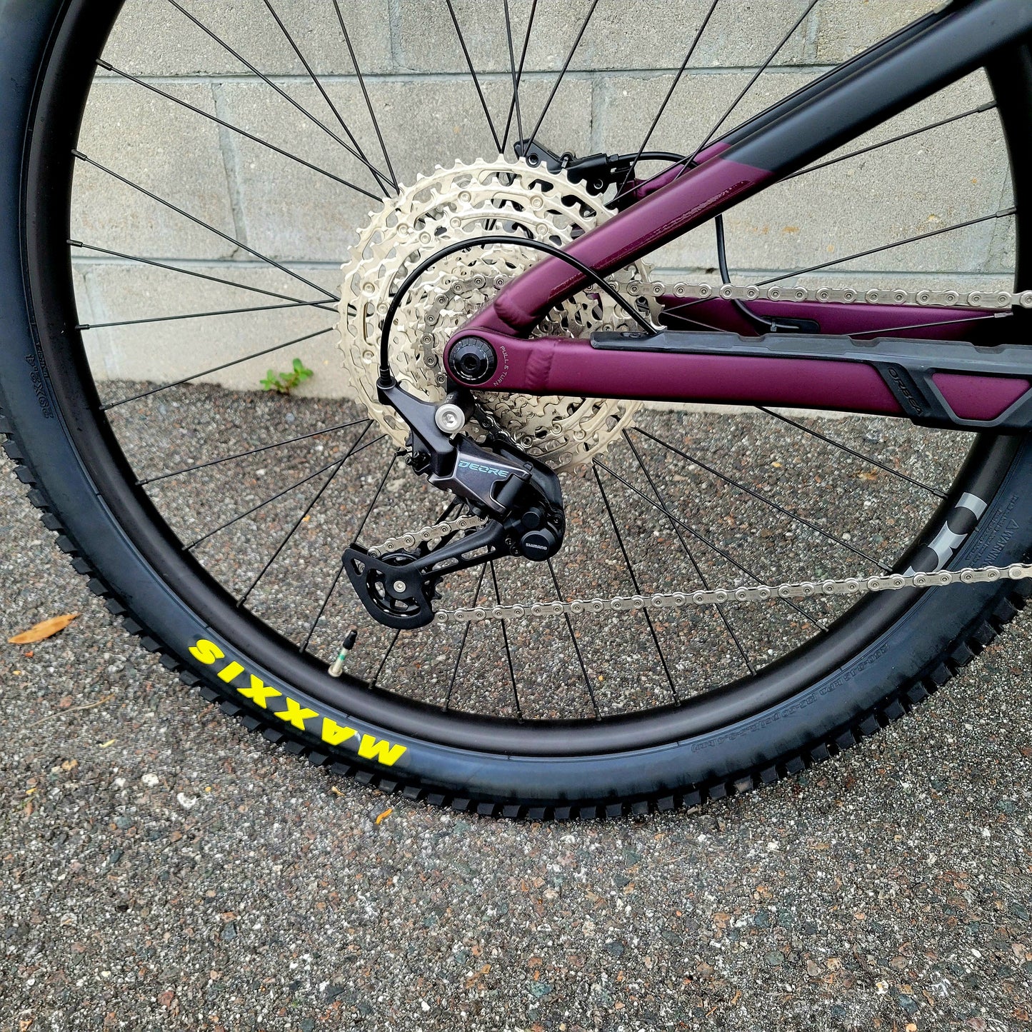 Orbea Rise H30 E-MTB (Large)