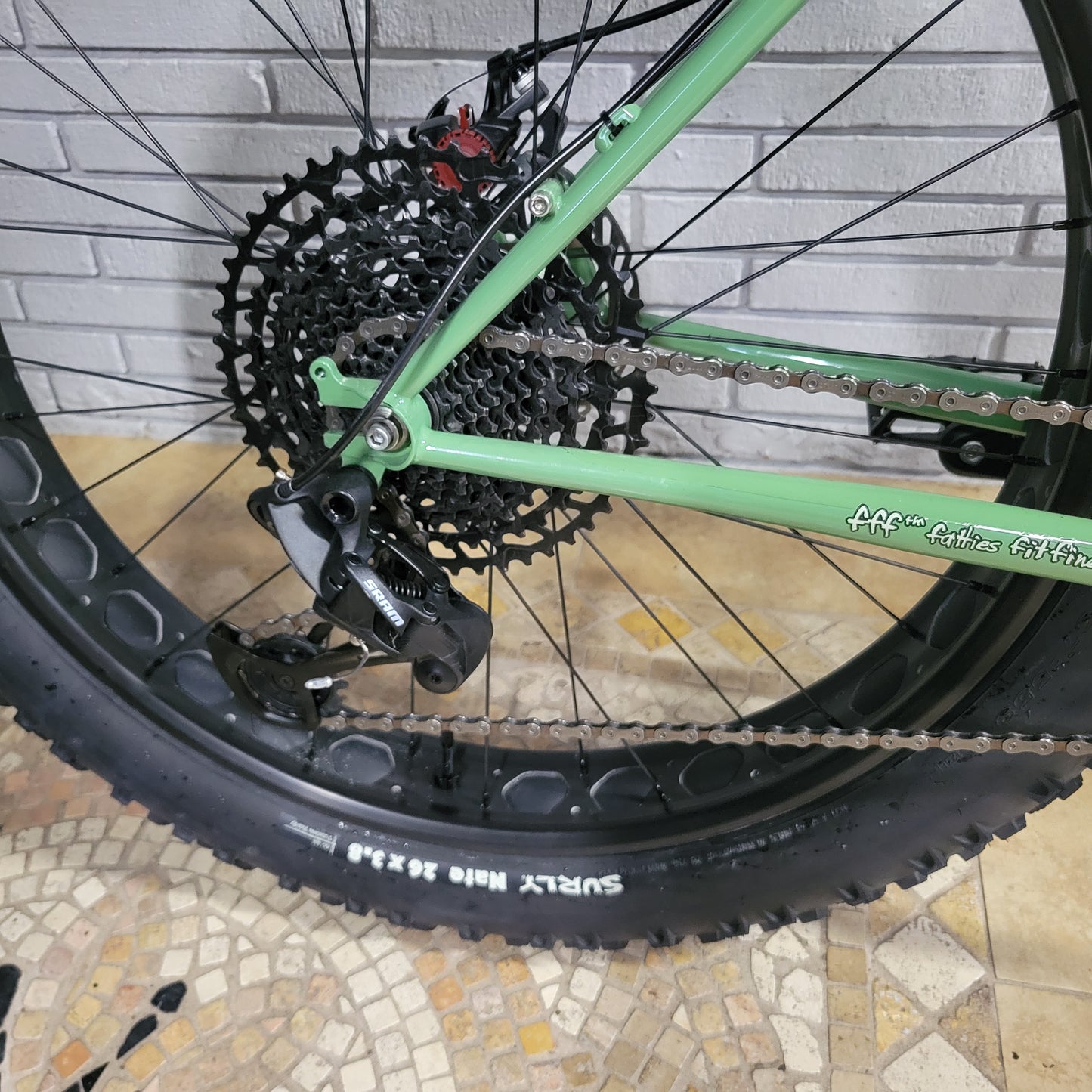 2023 Surly Wednesday Large