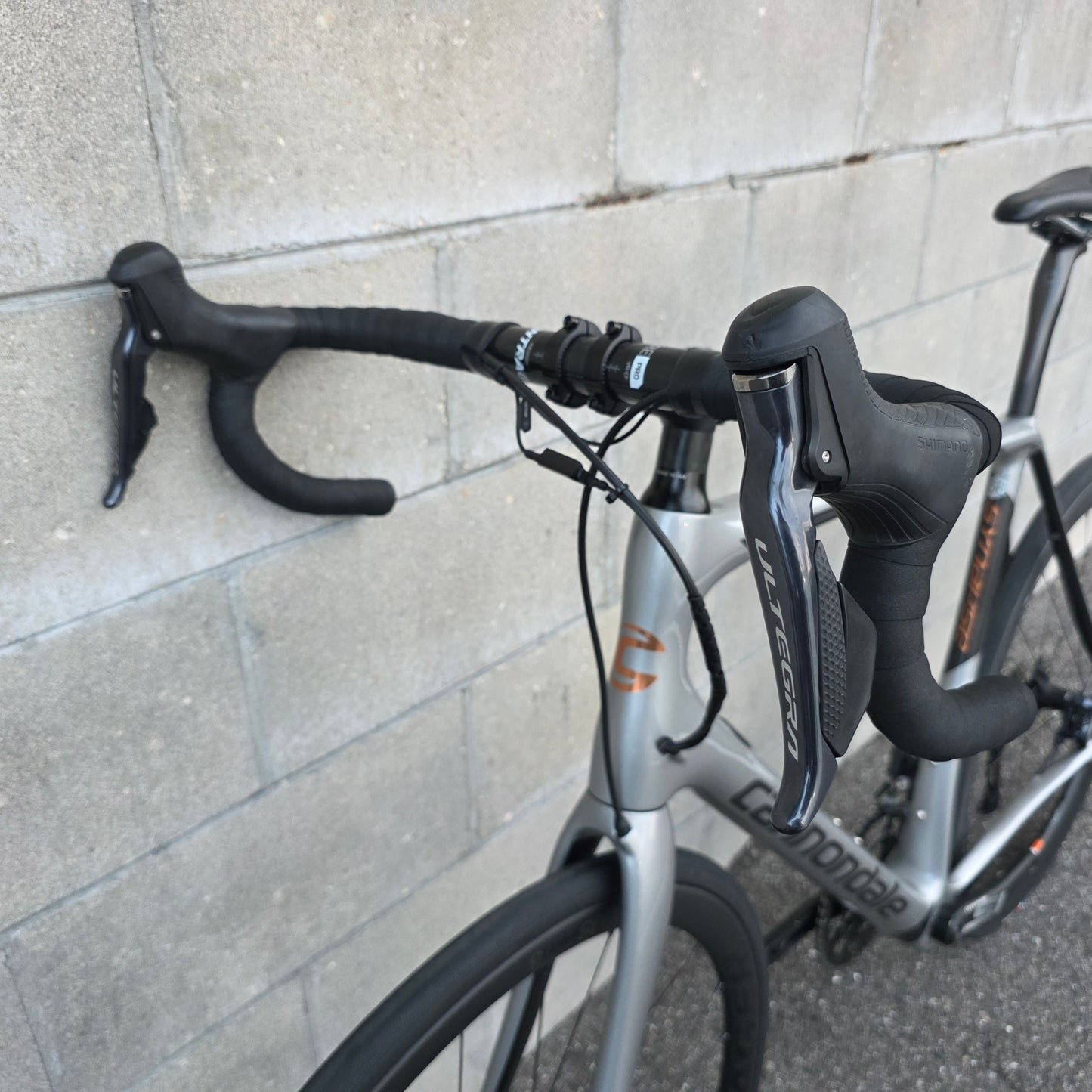 2018 Cannondale Synapse Carbon Ultegra Di2 (58cm)