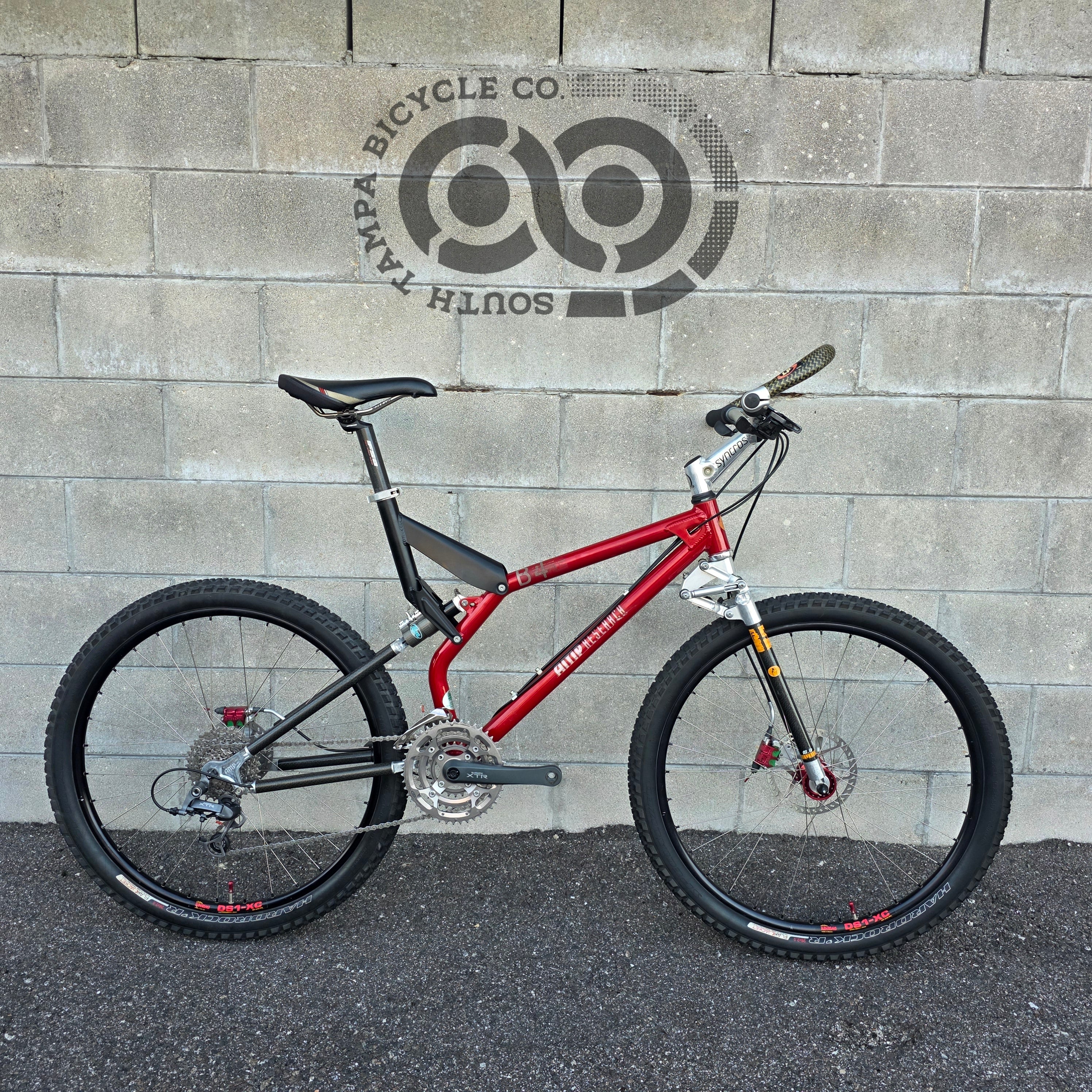 AMP Research B4 XTR Vintage MTB (Large) – South Tampa Bicycle Co.