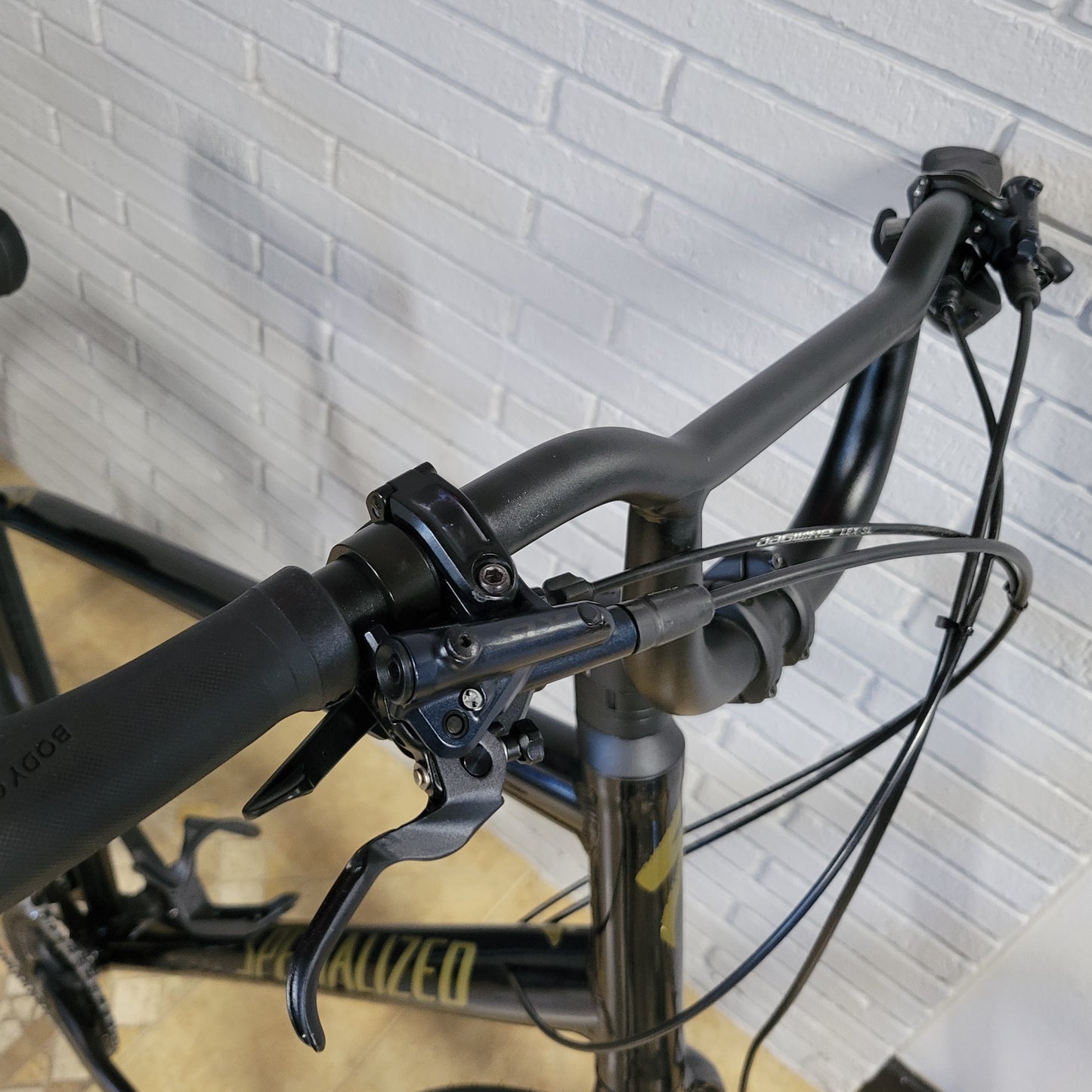 Specialized Roll Elite Custom Upgraded (Size Large)