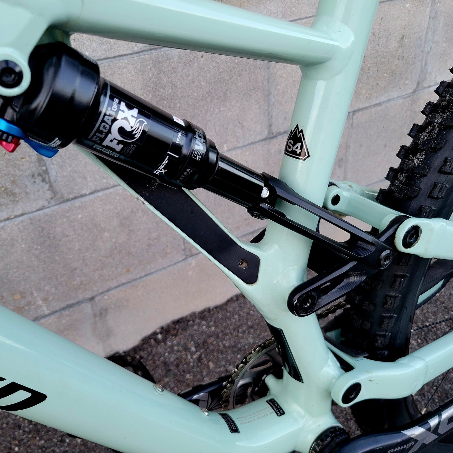 2022 Specialized Stumpjumper Alloy S4 Large - Upgraded