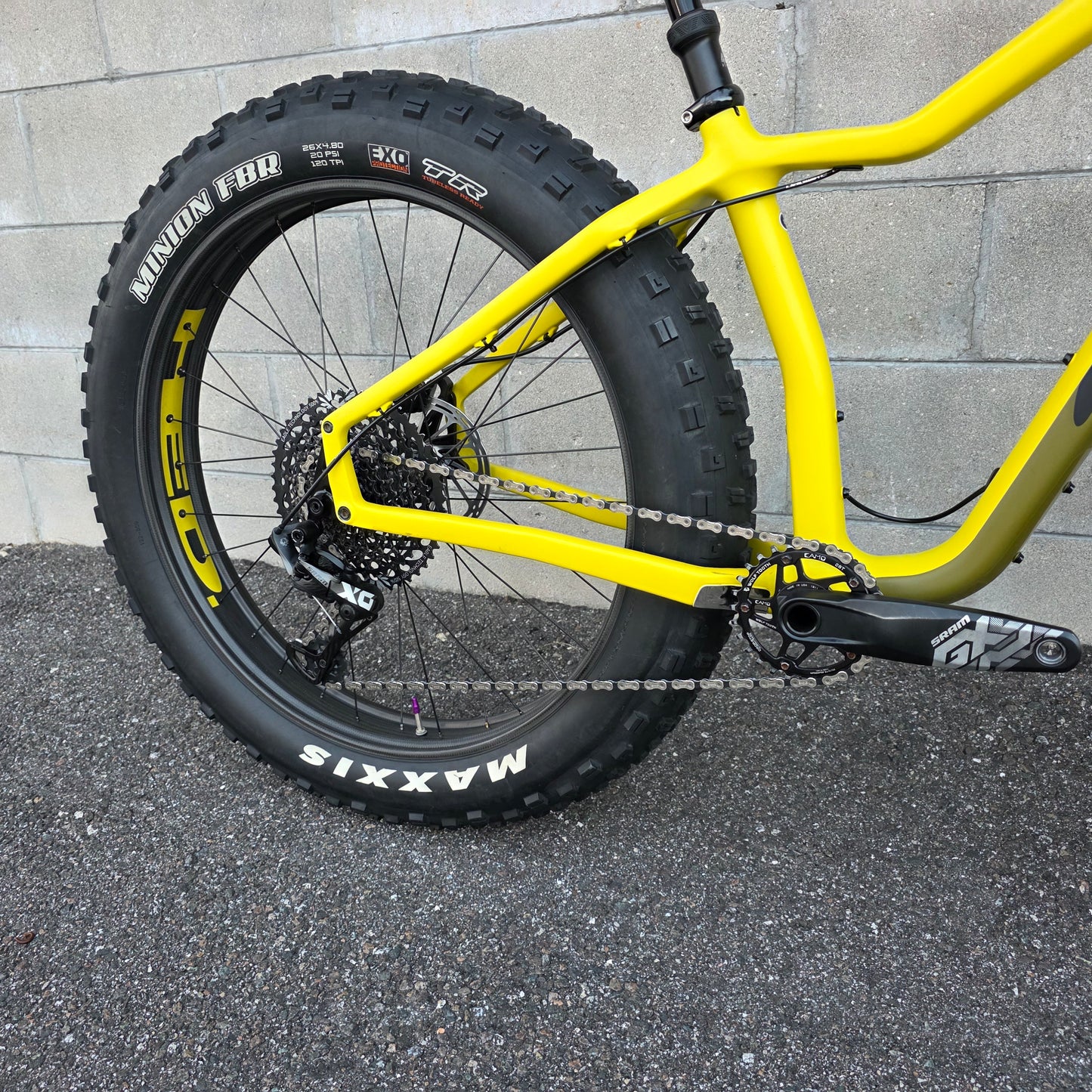 Salsa Mukluk XO1 Carbon FatBike (Small) HED Big Deal Carbon Wheelset