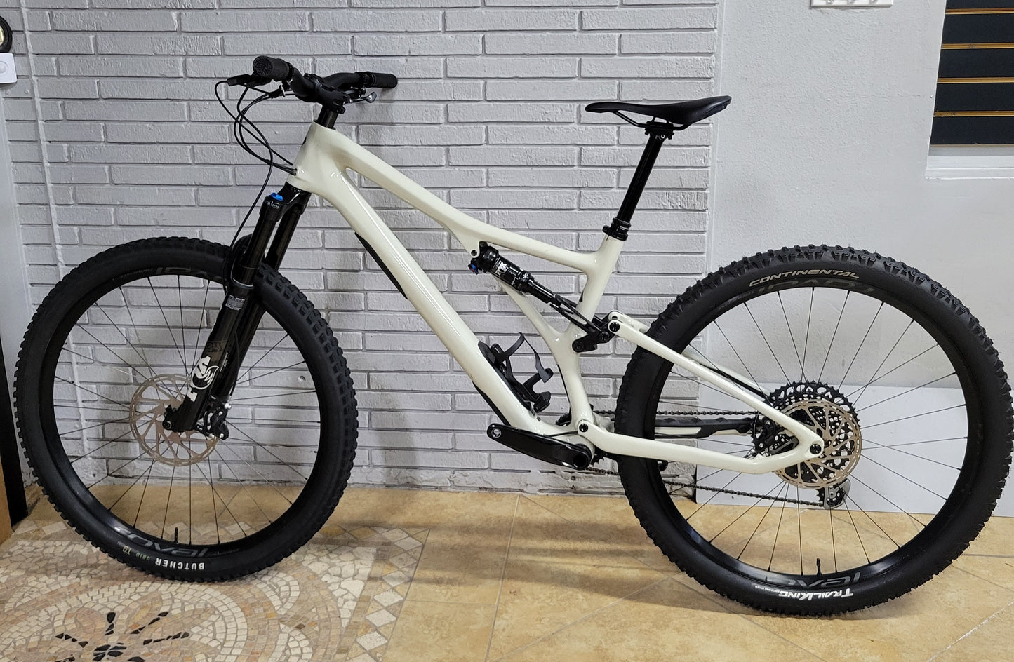 2022 Specialized Stumpjumper Expert Carbon 29 (Size S5 XL)