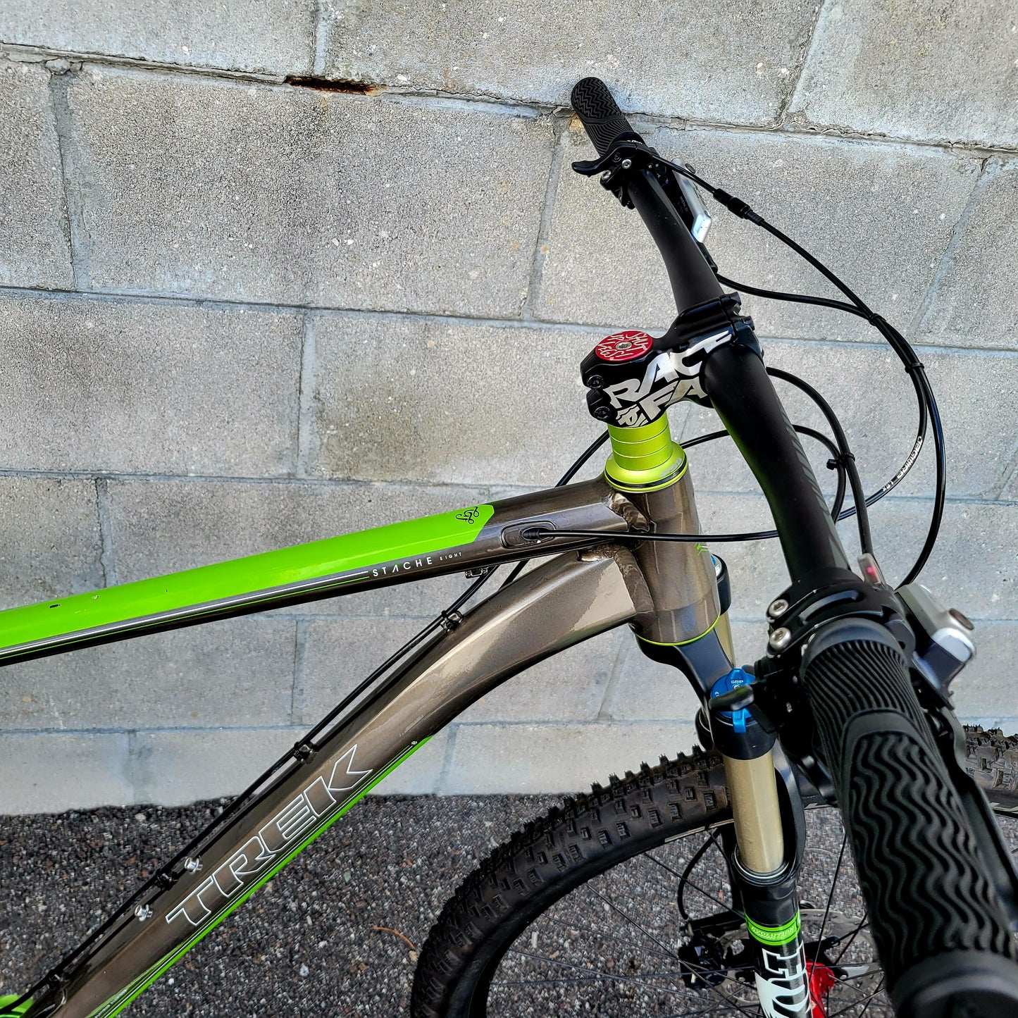 Trek Stache 8 29 (XL 21")