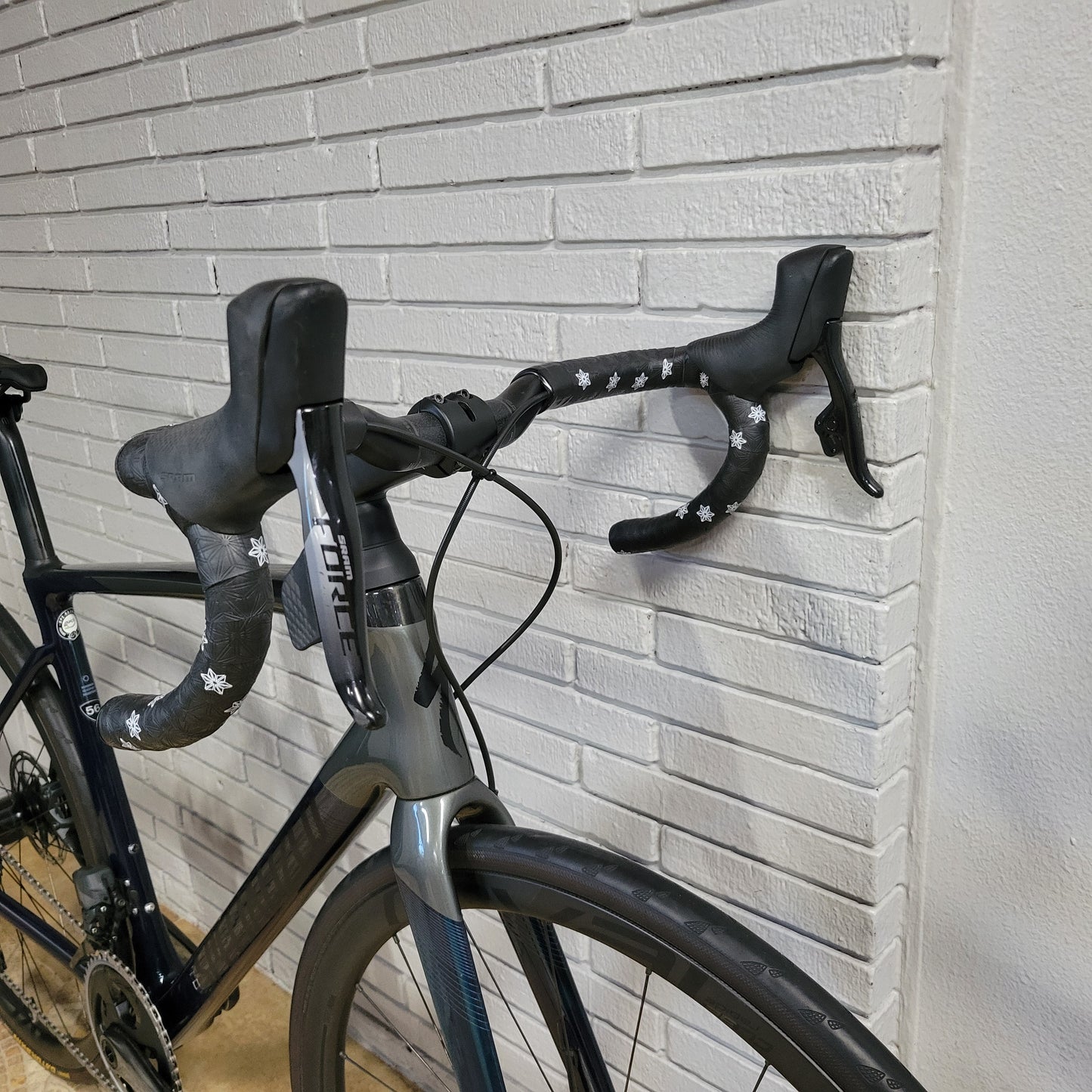 2020 Specialzied Roubaix Pro Force AXS (56cm)