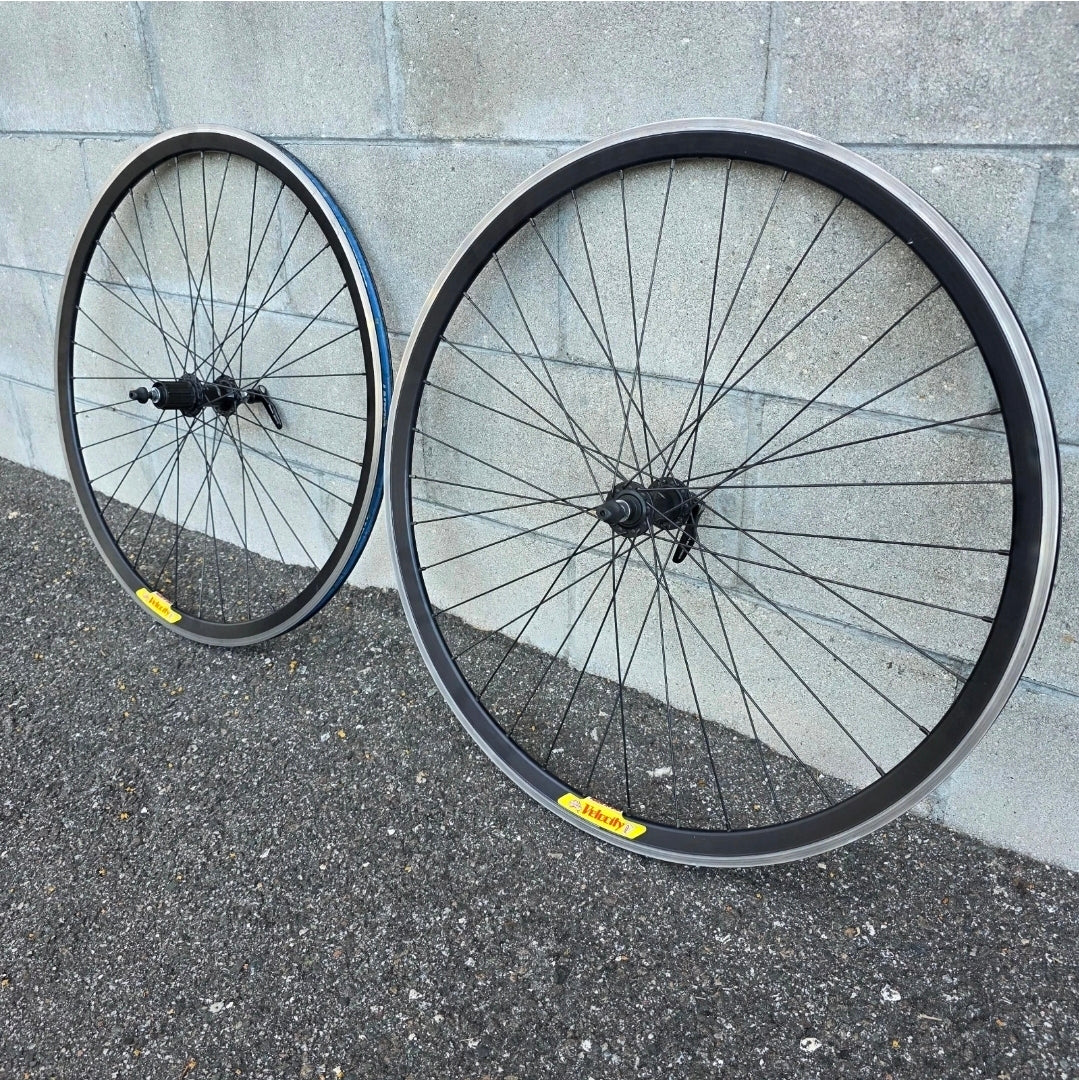 Velocity 105 rim brake Wheelset