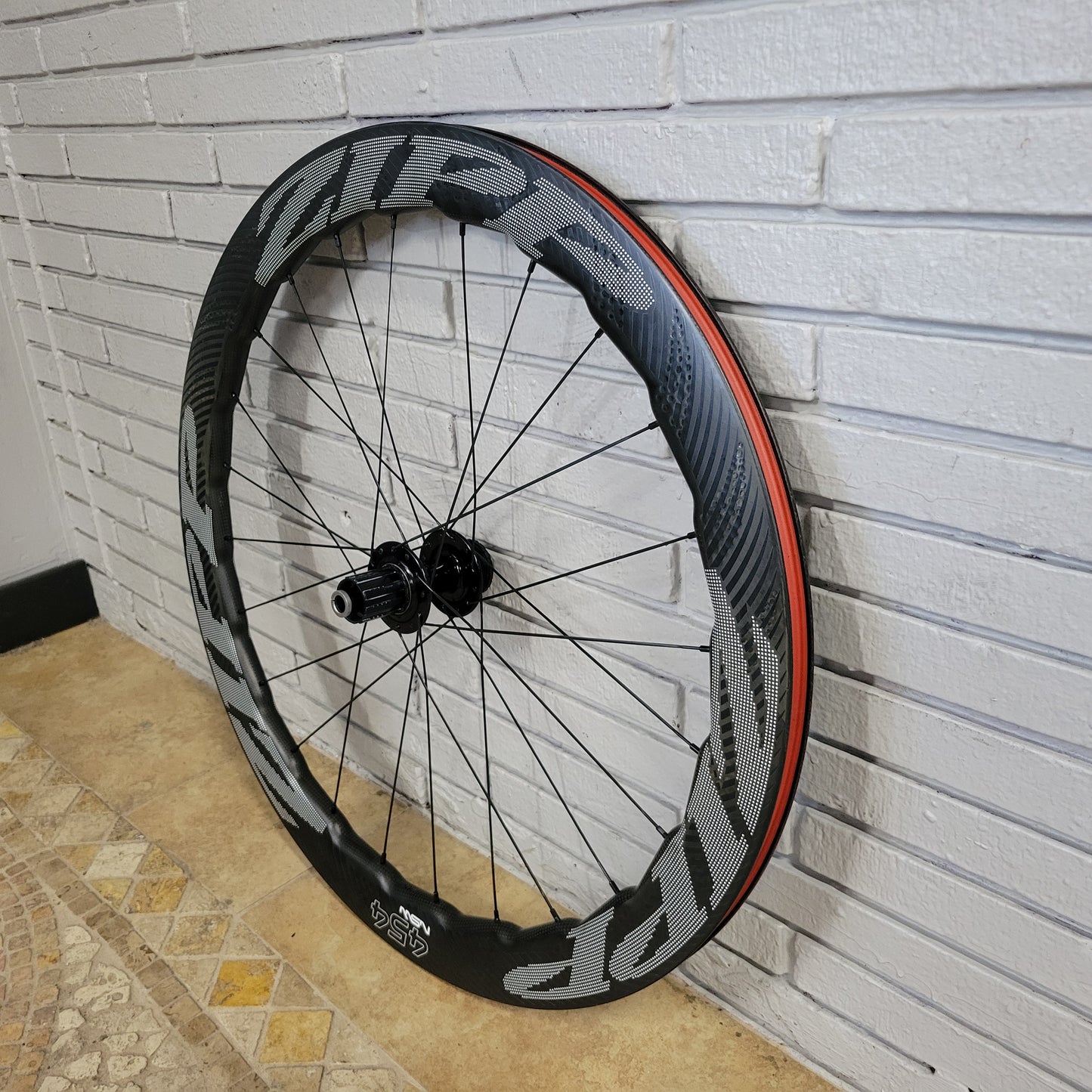 Zipp NSW 454 Rear Wheel w/ Chris King hub, Disc, Clincher