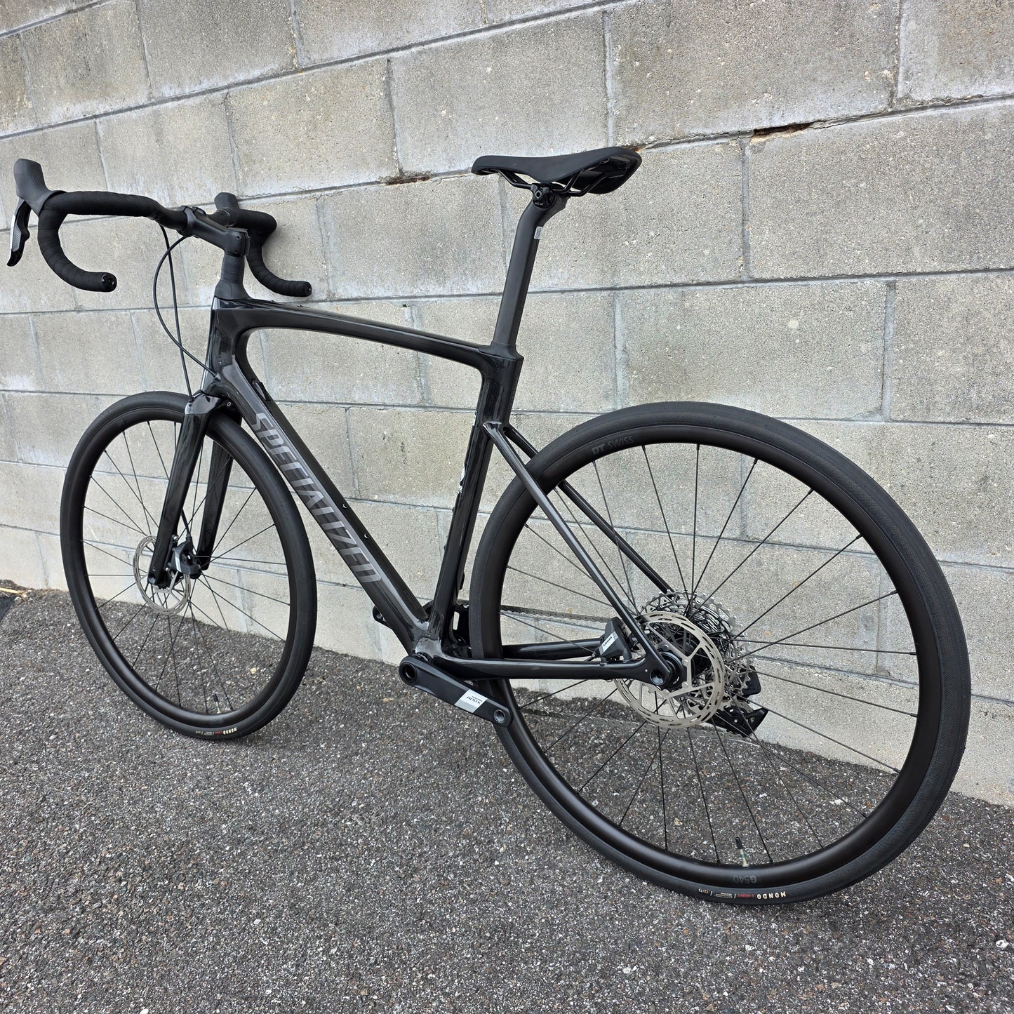 2025 Specialized Roubaix SL8 Sport AXS 58cm