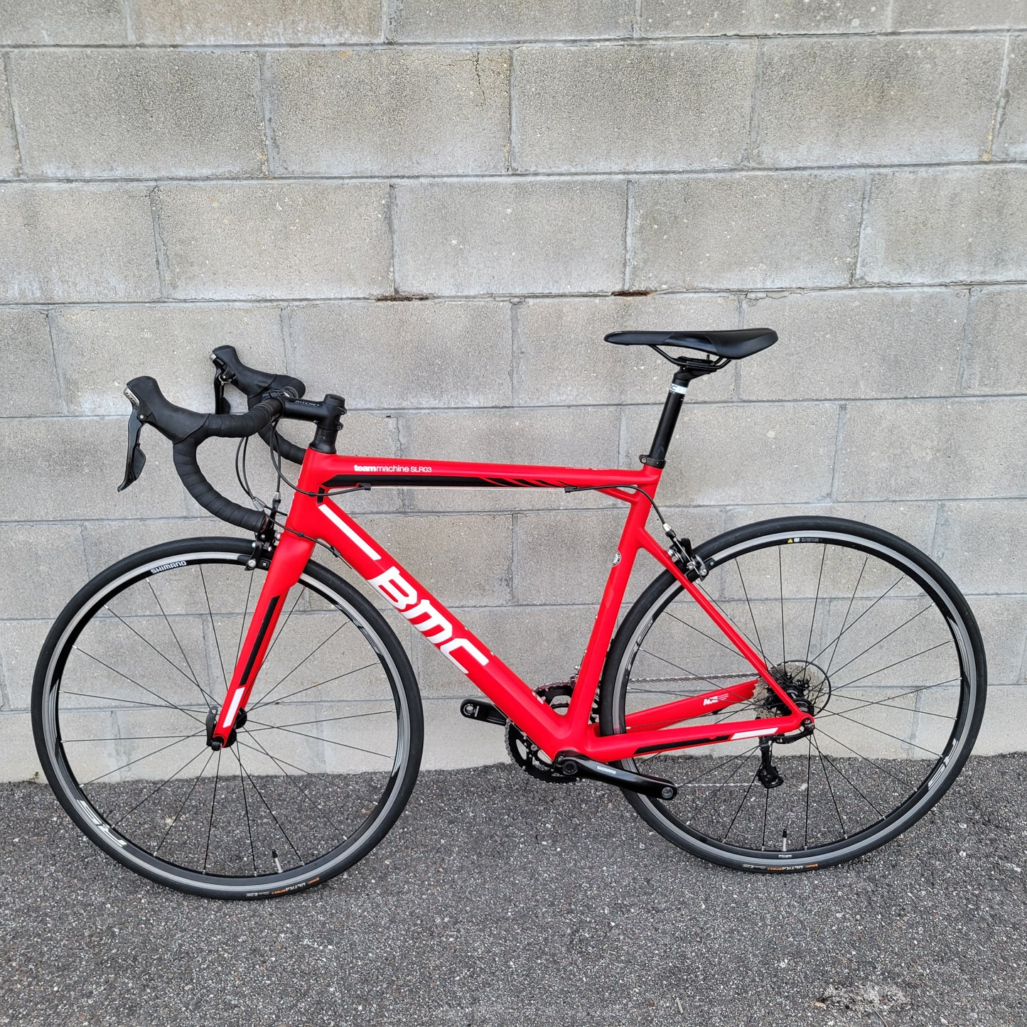 BMC TeamMachine SLR03 Carbon 105 (54cm) Road Bike
