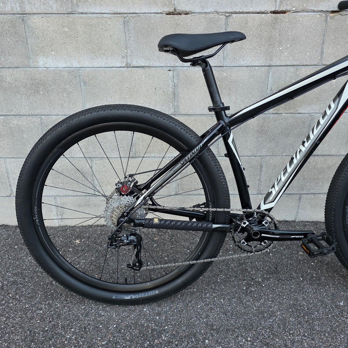 Specialized HardRock 29 Custom (Medium)