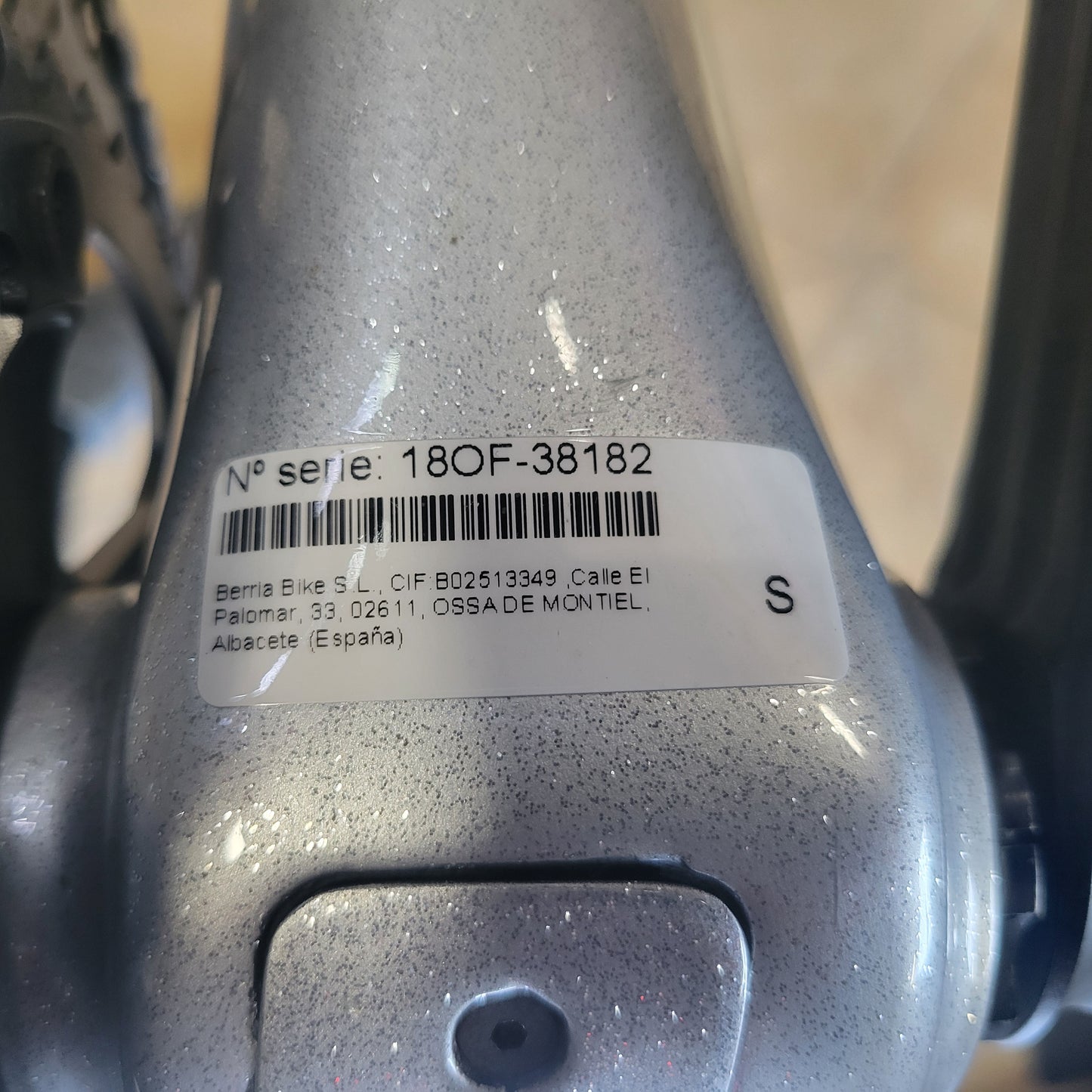 Berria Belador Carbon Road Bike (Small)
