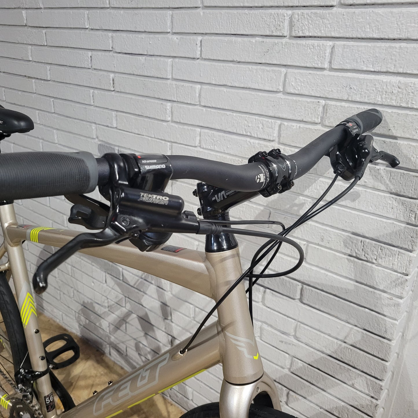 2015 Felt V90F (56cm Large)