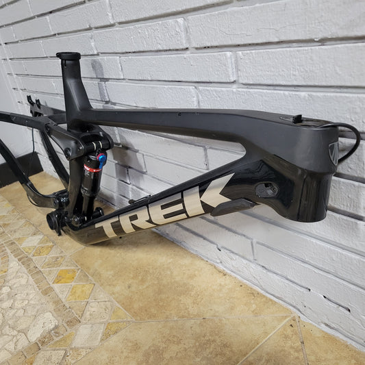 Trek Fuel EX Carbon Frame DAMAGED- cracked front and rear