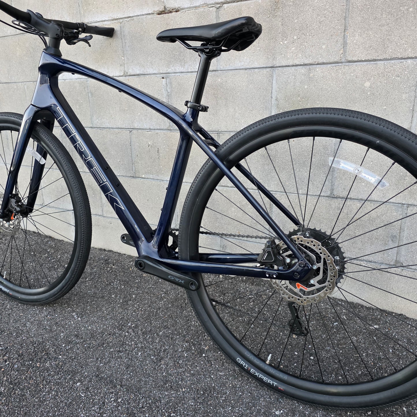 2024 Trek FX Sport 5 Carbon (Size Medium)