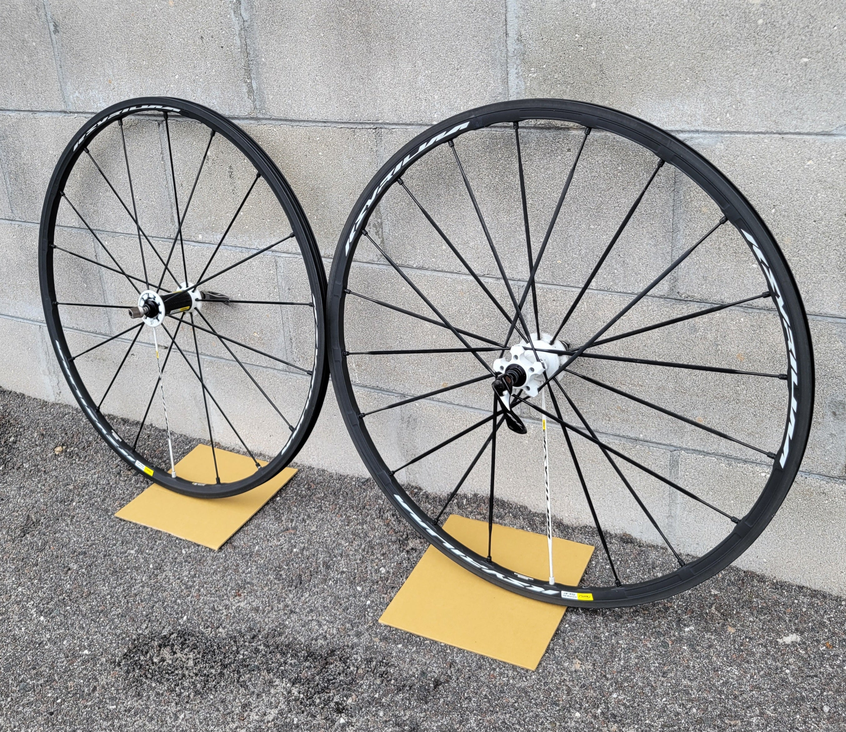 Mavic Pinarello Ksyrium SLE Exalith Wheel Set
