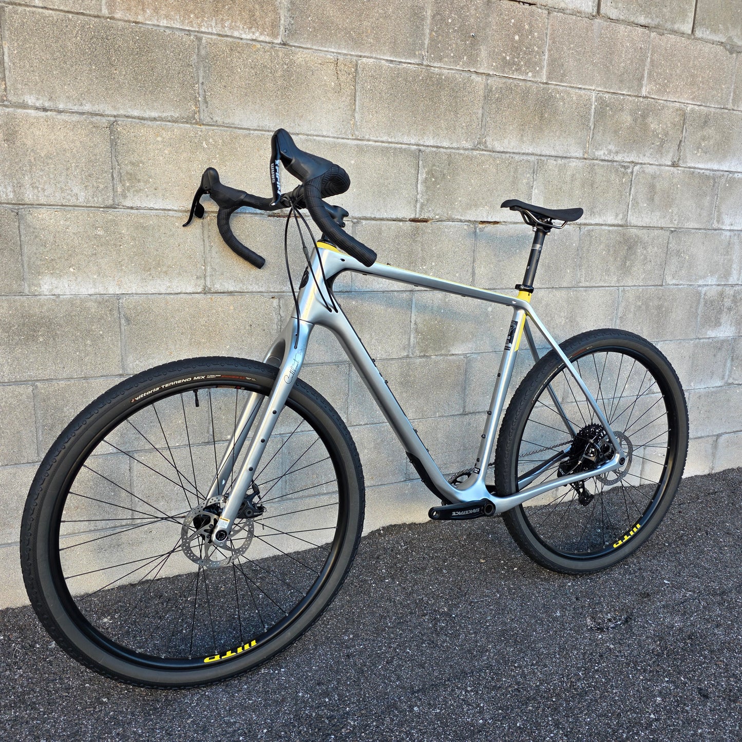 2021 Salsa Cutthroat Carbon Gravel Adventure Bike (60cm XL)