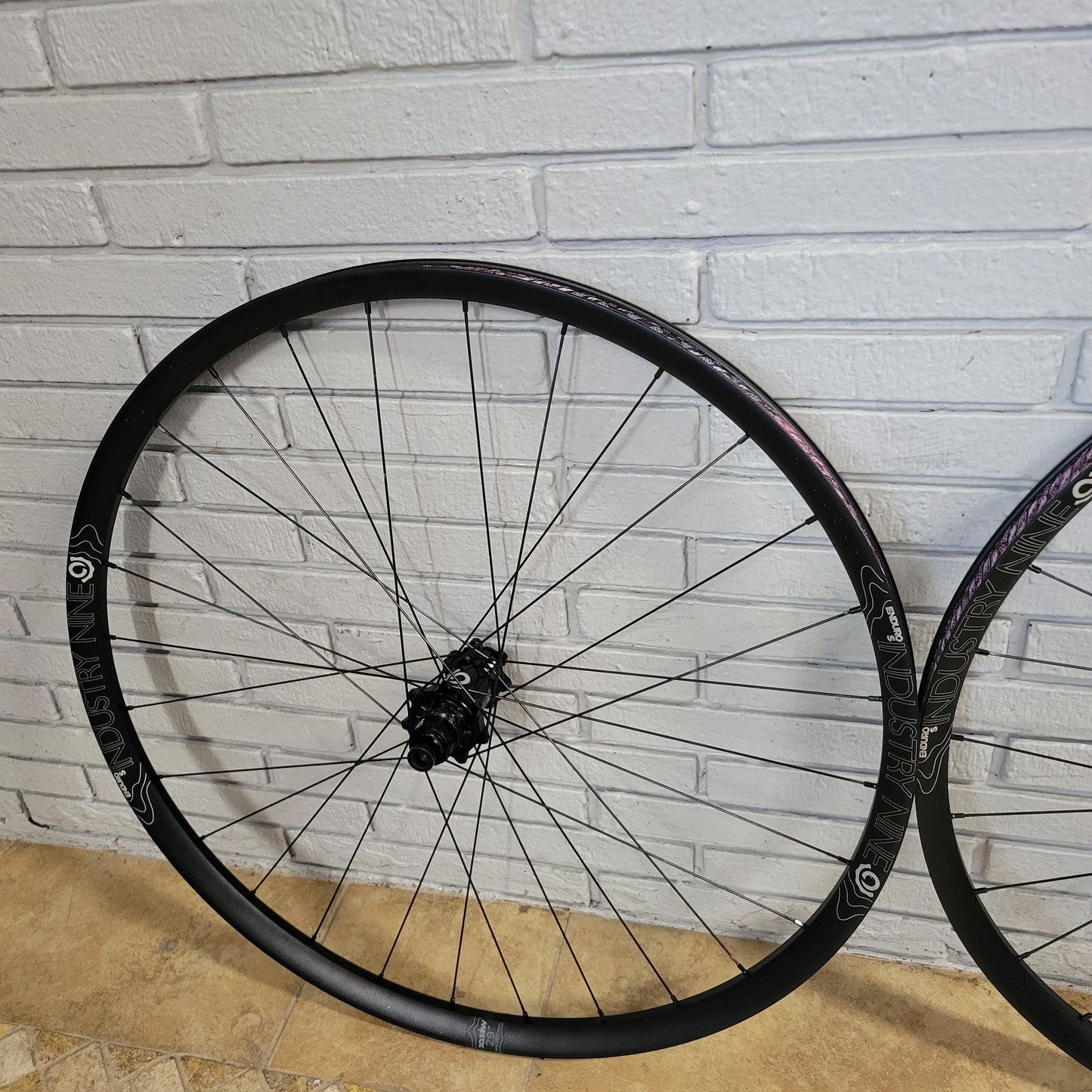 Industry Nine Enduro S HYDRA Wheelset 29 Boost XD