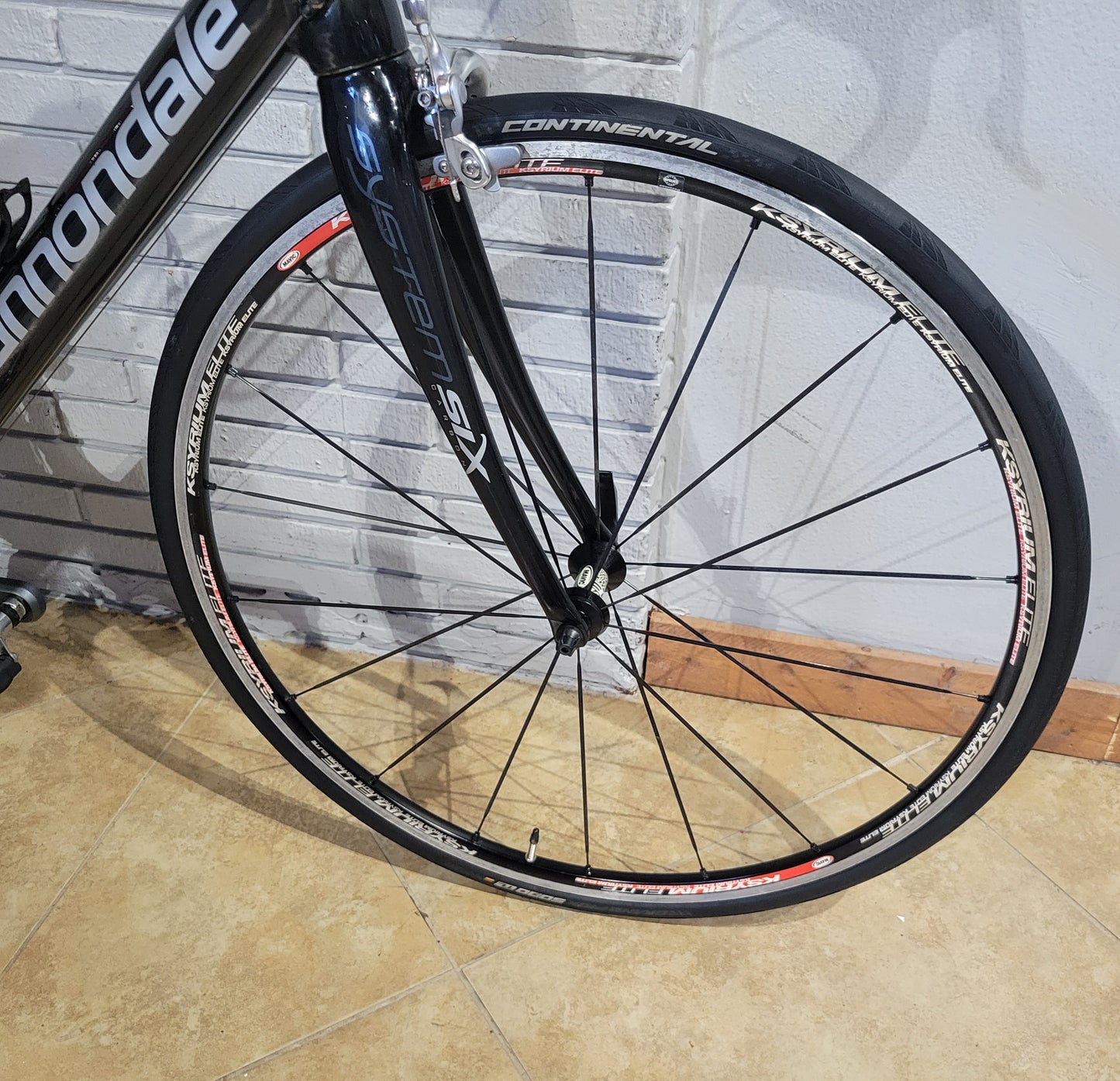 Cannondale SystemSix 58cm Carbon Road Bike