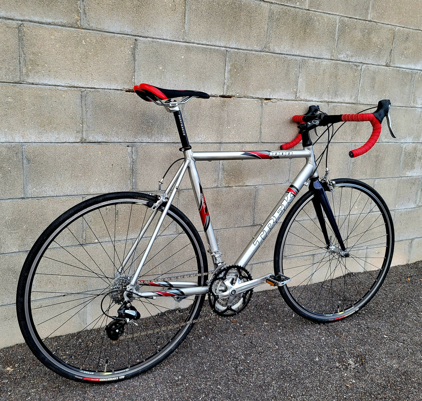 Trek 1000 Road Bike (58cm)