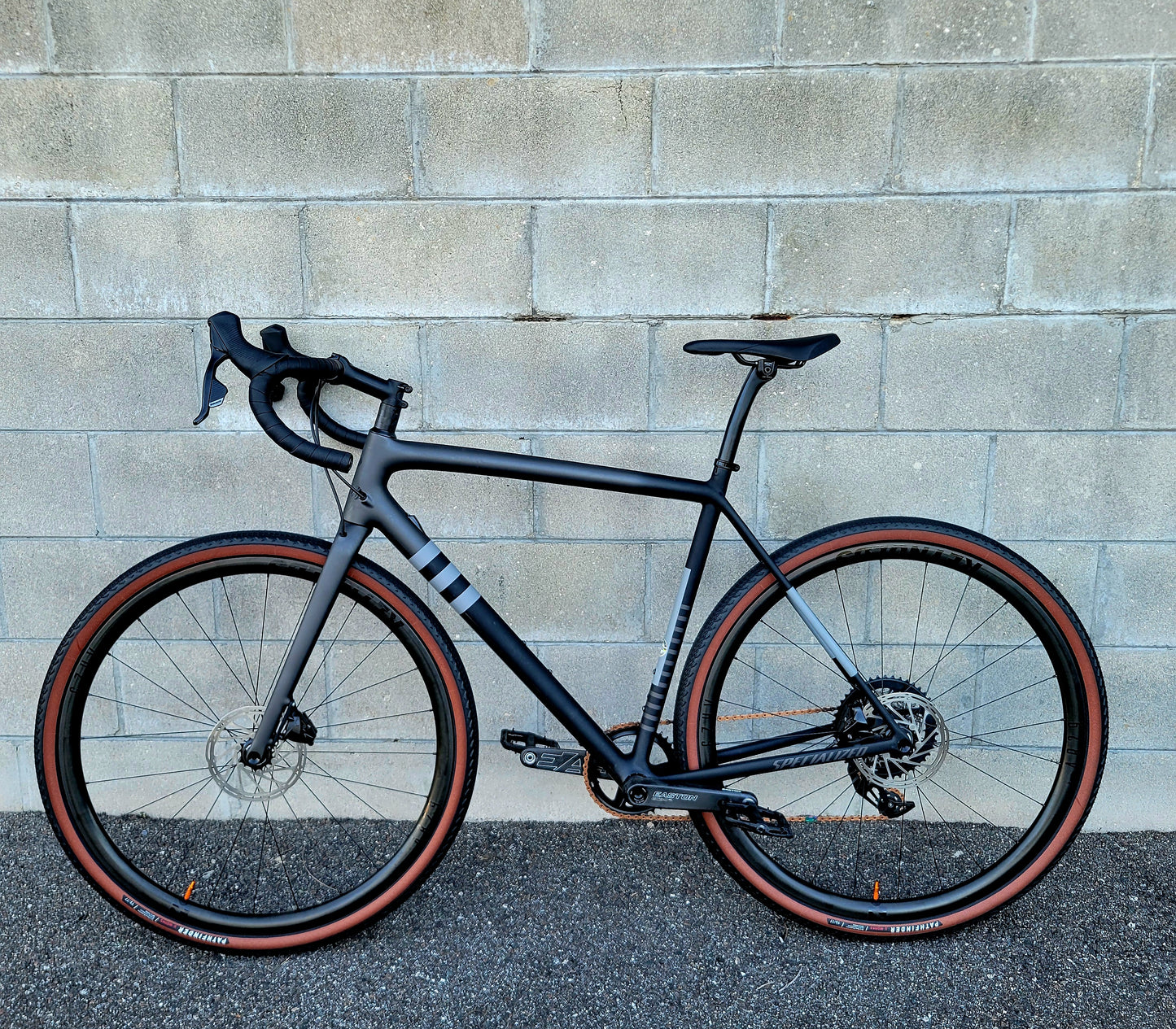 Specialized Crux Carbon (56cm) SRAM AXS, Reynolds Carbon Wheels