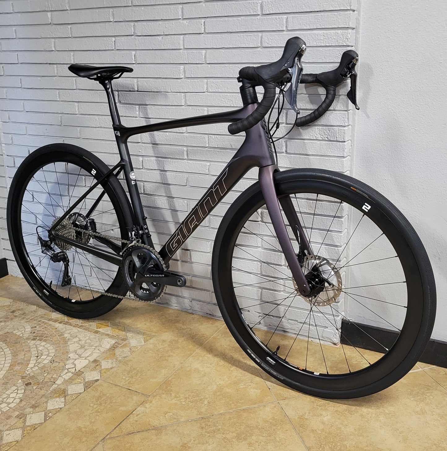 2021 Giant Defy Advanced Pro 2 Carbon