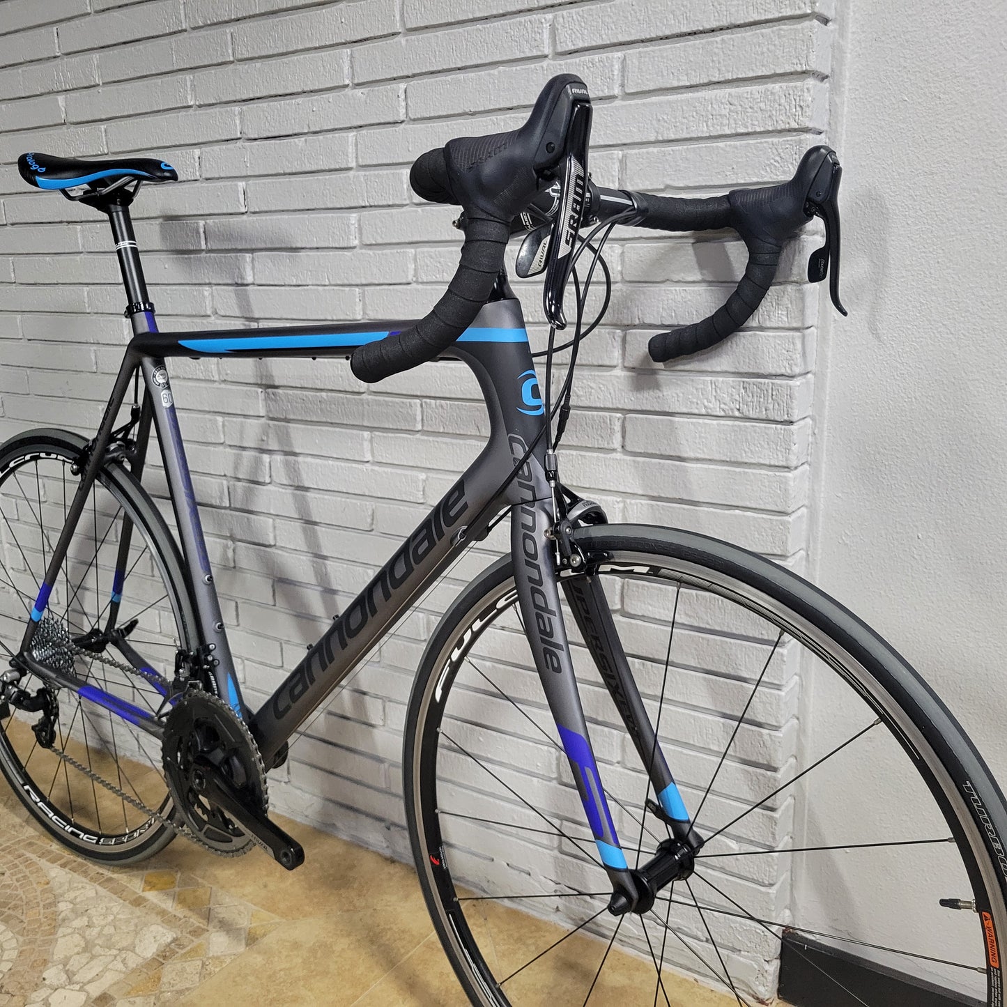 2015 Cannondale SuperSix EVO Carbon Road Bike 60cm XL
