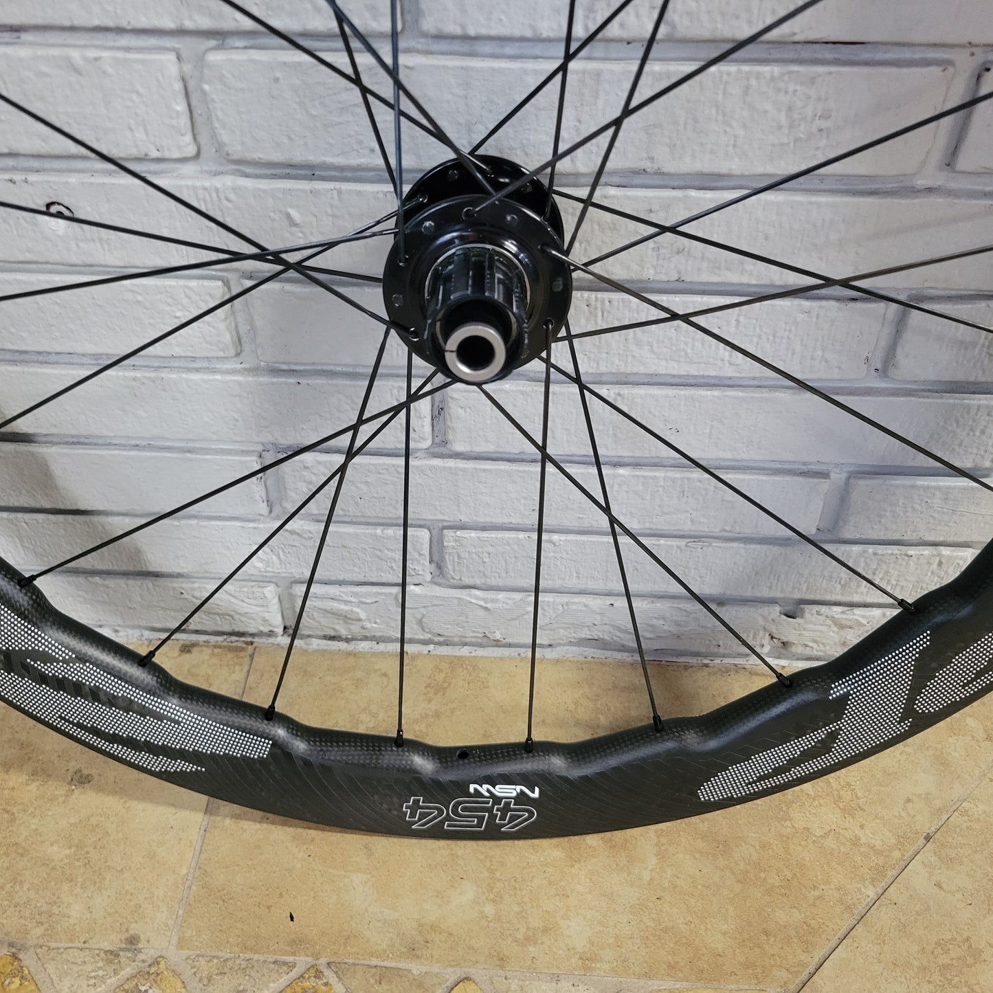 Zipp NSW 454 Rear Wheel w/ Chris King hub, Disc, Clincher