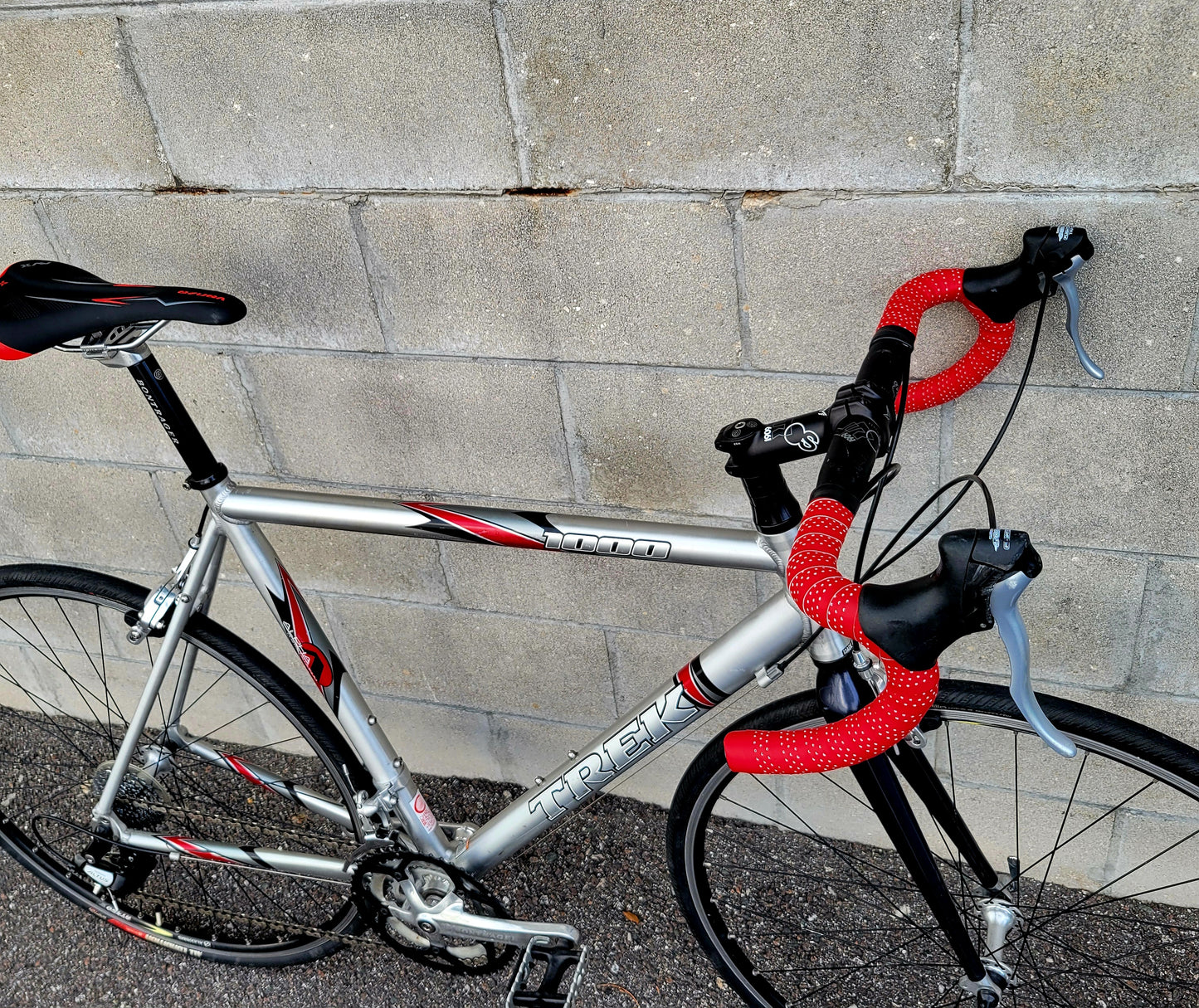 Trek 1000 Road Bike (58cm)