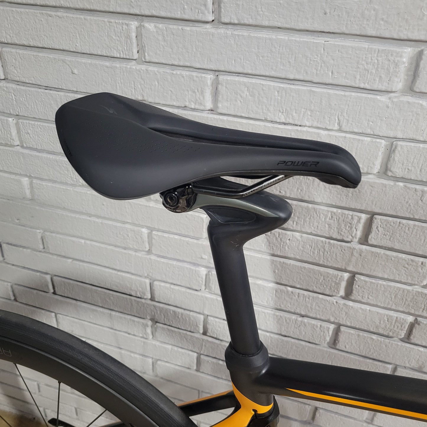 2017 Specialized Roubaix Comp Carbon 54cm Upgraded