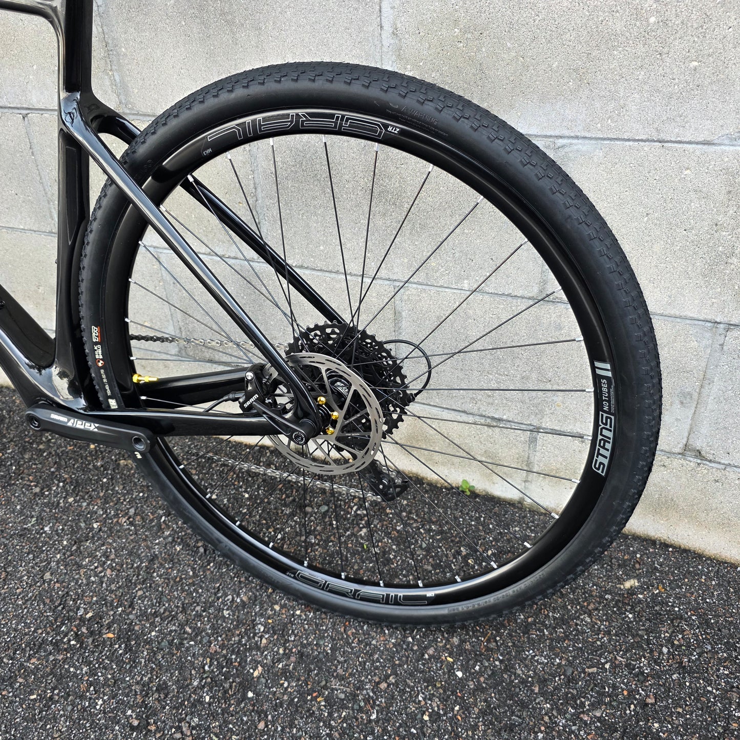 2022 Cervelo Aspero (56cm) Carbon Gravel Bike