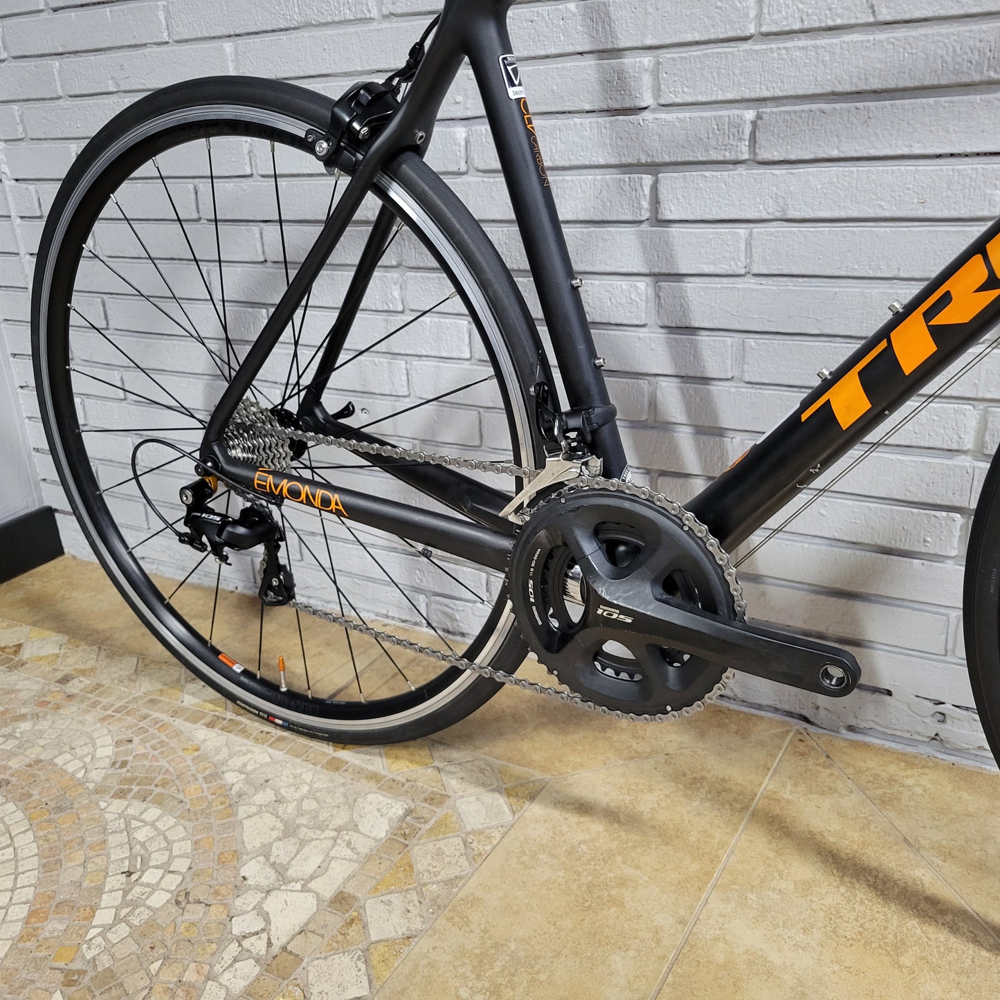 2015 Trek Emonda S5 Carbon Road Bike (56cm)