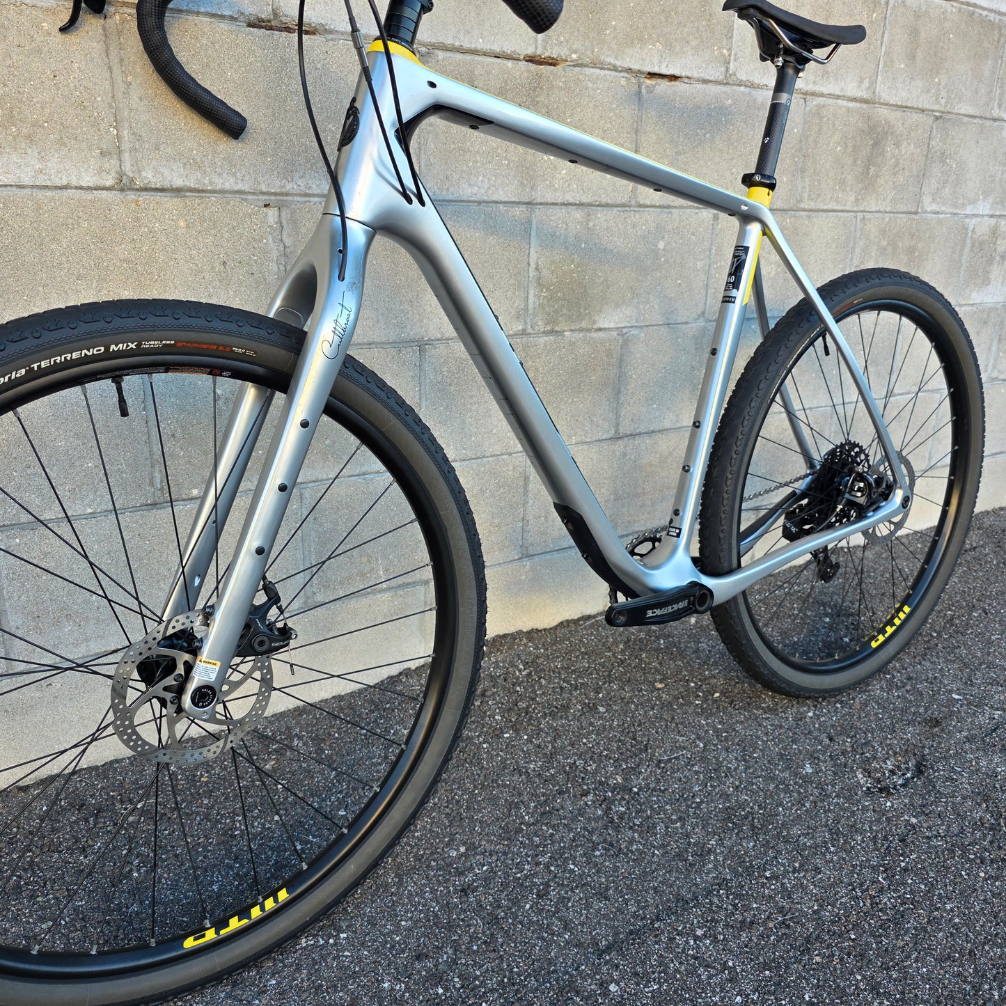 2021 Salsa Cutthroat Carbon Gravel Adventure Bike (60cm XL)
