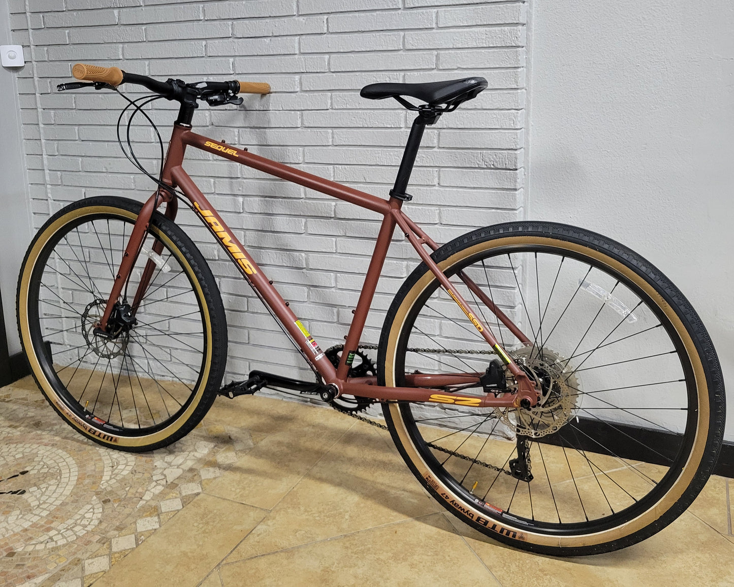 2021 Jamis Sequel S2 (Large 19") Gravel/ Adventure/ Urban Bike