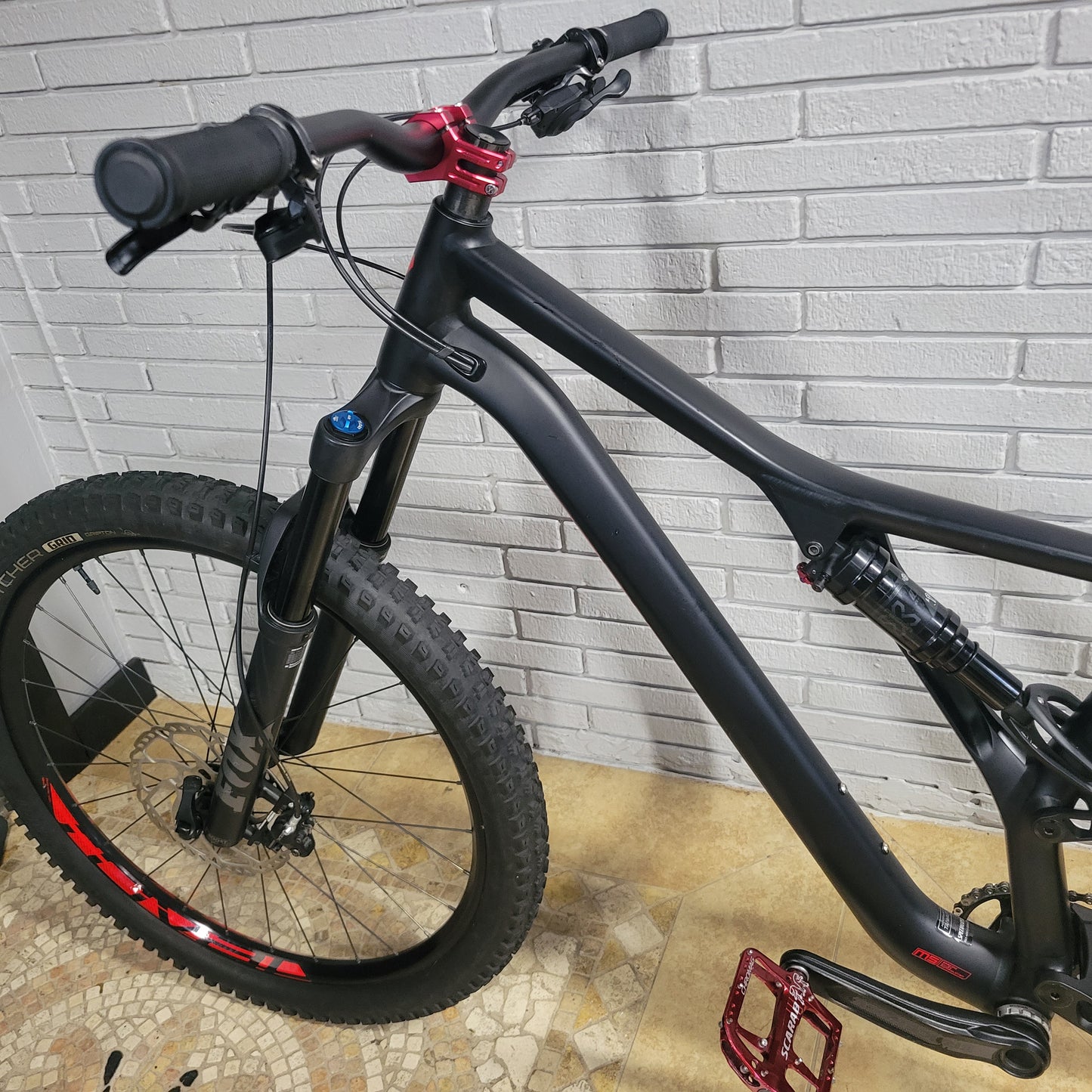 2019 Specialized Stumpjumper Comp Alloy 27.5 (Large)