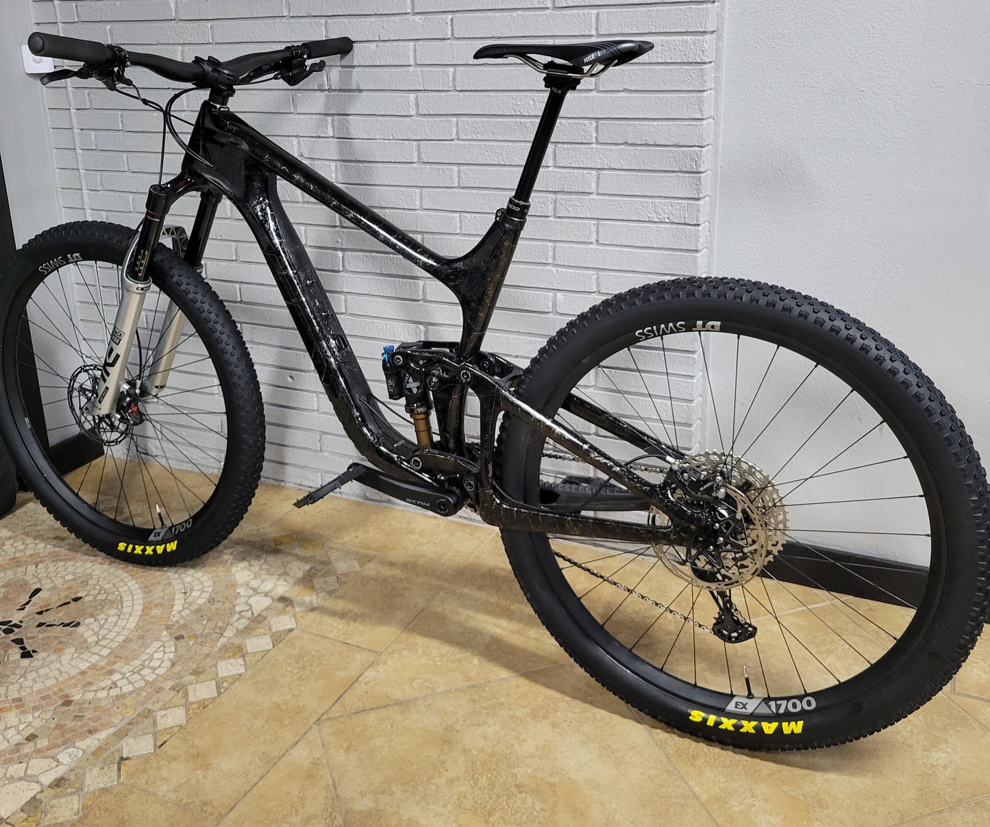 2022 Giant Trance Advanced Carbon Pro 29
