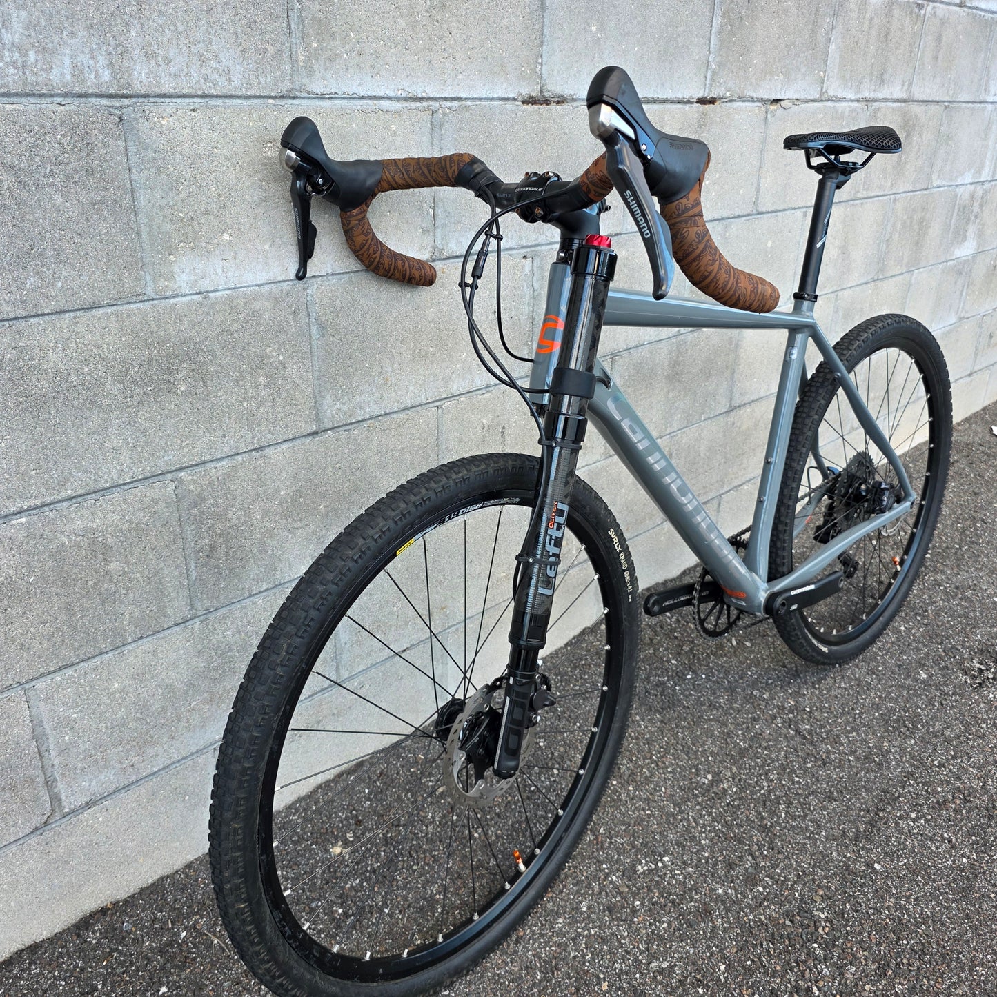 Cannondale Slate Gravel Bike (Large) Lefty Oliver Carbon 1x11