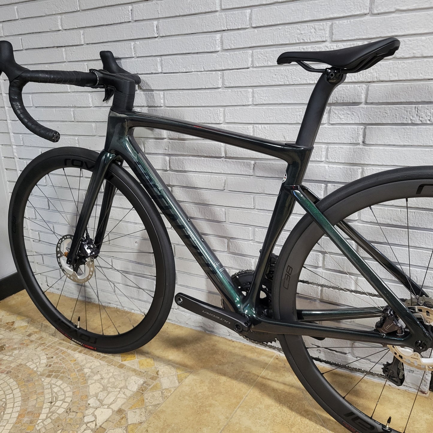2023 Specialized Tarmac SL7 Expert Ultegra Di2 (52cm)
