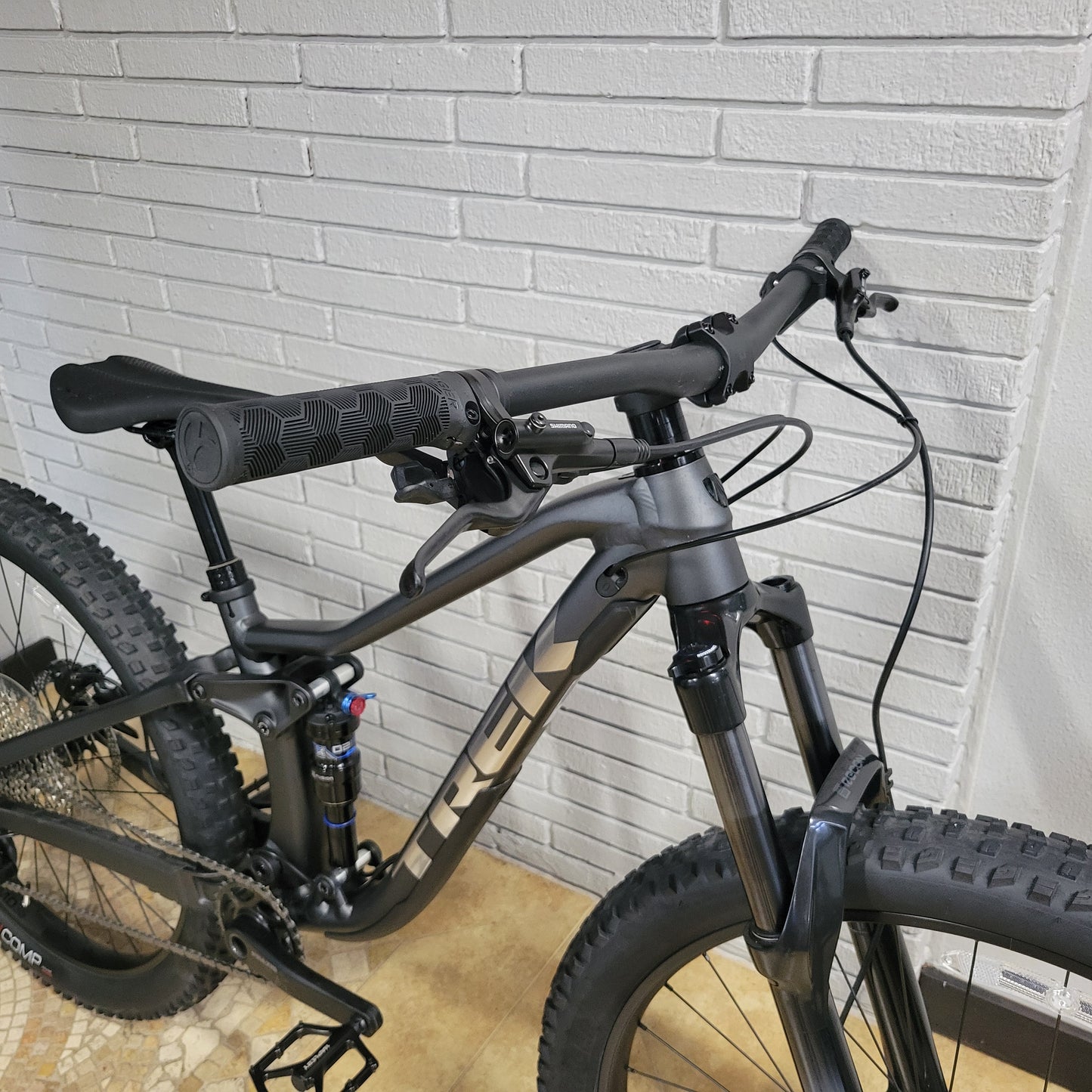 2022 Trek Fuel EX 5 Gen 5 (size XS extra small)
