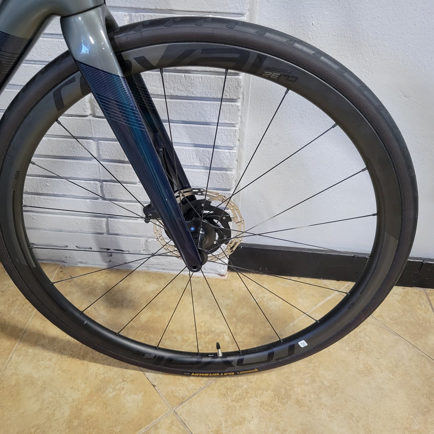 2020 Specialzied Roubaix Pro Force AXS (56cm)