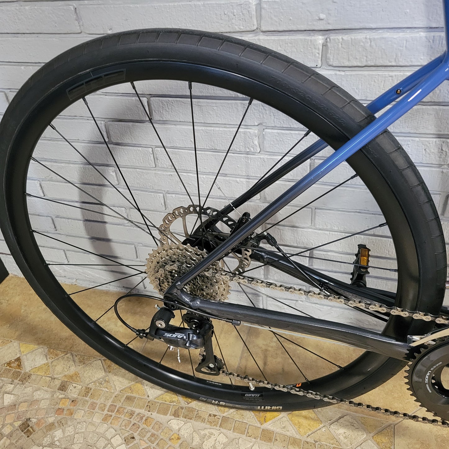 2021 Liv Avail AR 3 Disc