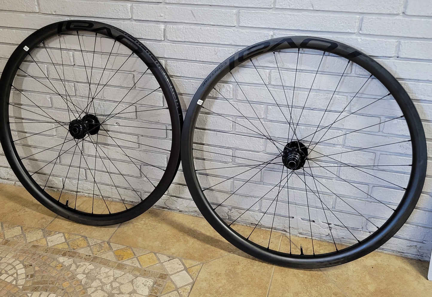 2022 Roval Control Carbon 29 wheelset