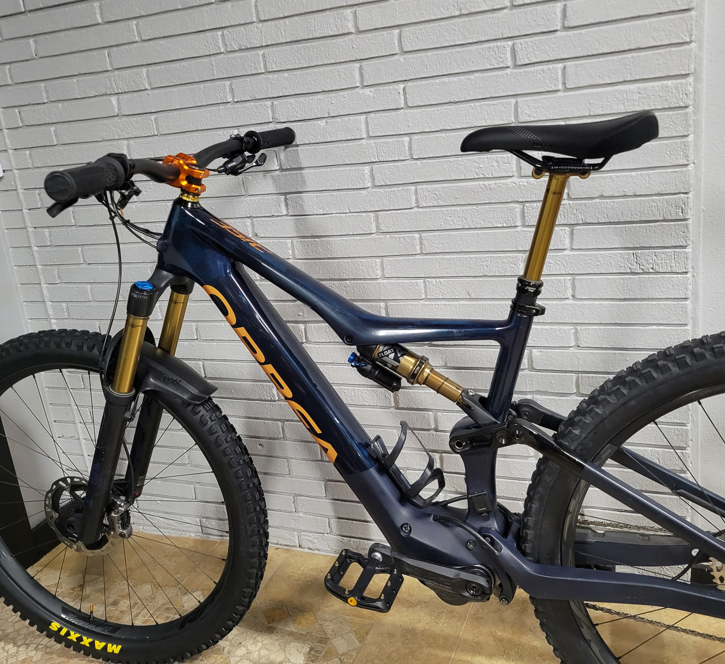 2022 Orbea Rise M-Team Carbon (Large)