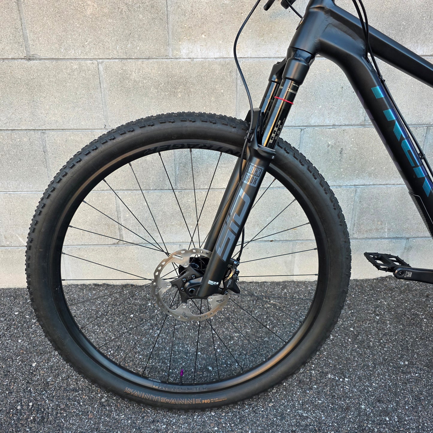 2024 Trek Stache (M/L) 29