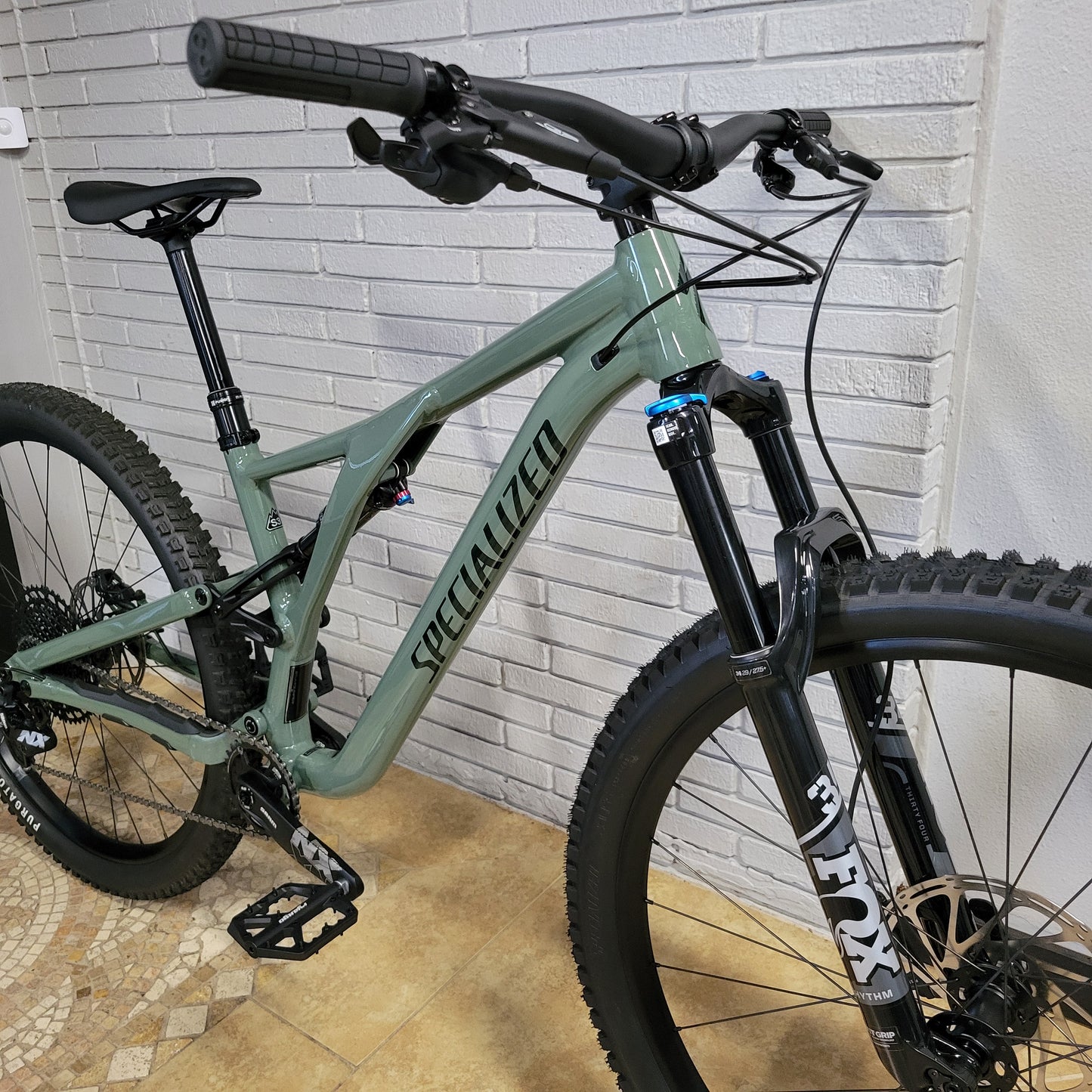 2023 Specialized Stumpjumper Comp Alloy 29 (s3 Medium)