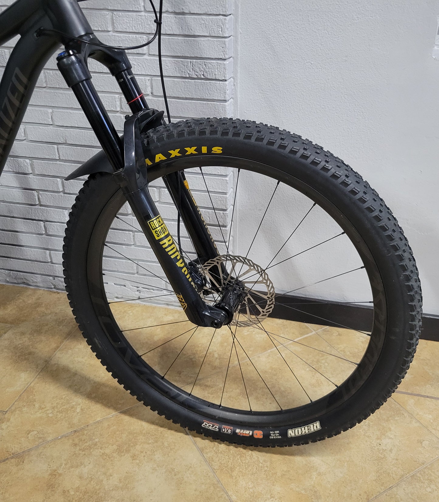 2021 Specialized Stumpjumper Comp 29 s3 (Ohlins, Carbon wheels, Gx)